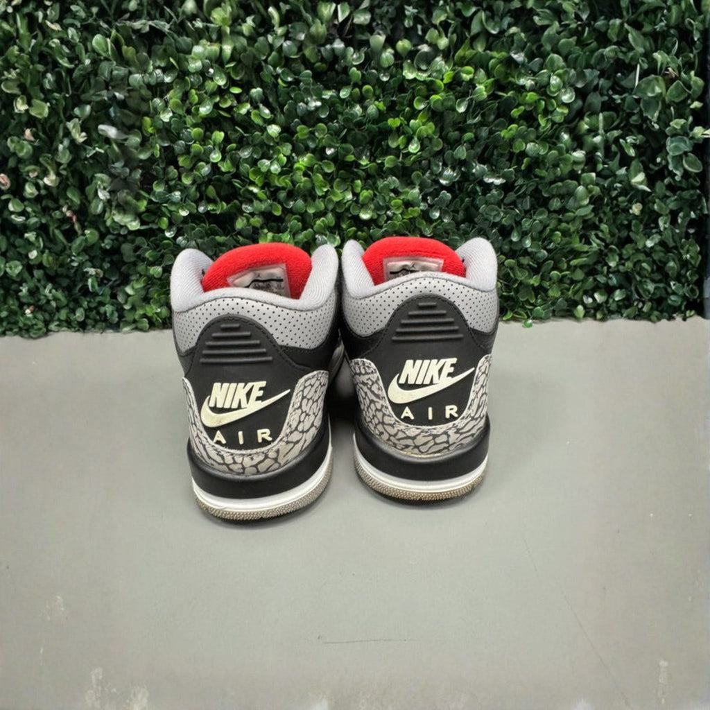 Jordan 3 "Black Cement" Size 4 Preowned - Hype World