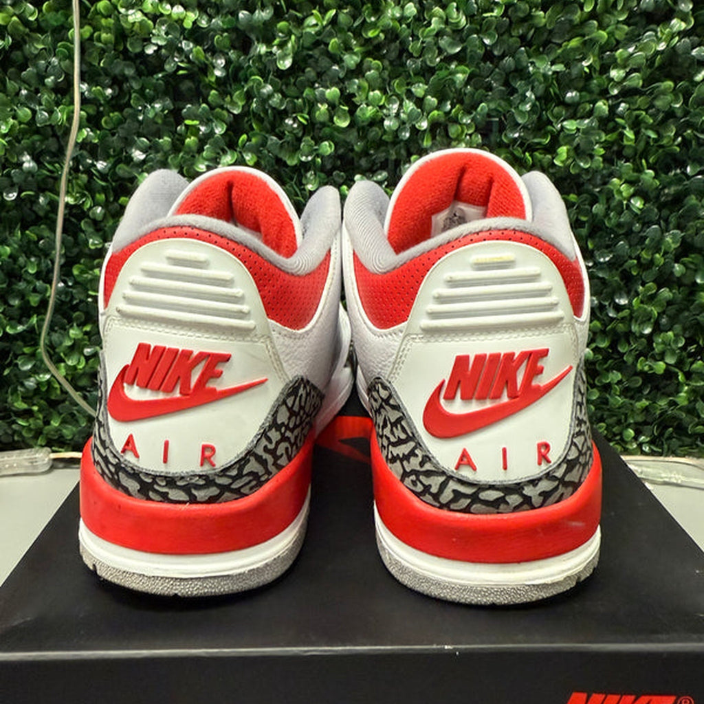 Jordan 3 "Fire Red" Size 11 Preowned - Hype World