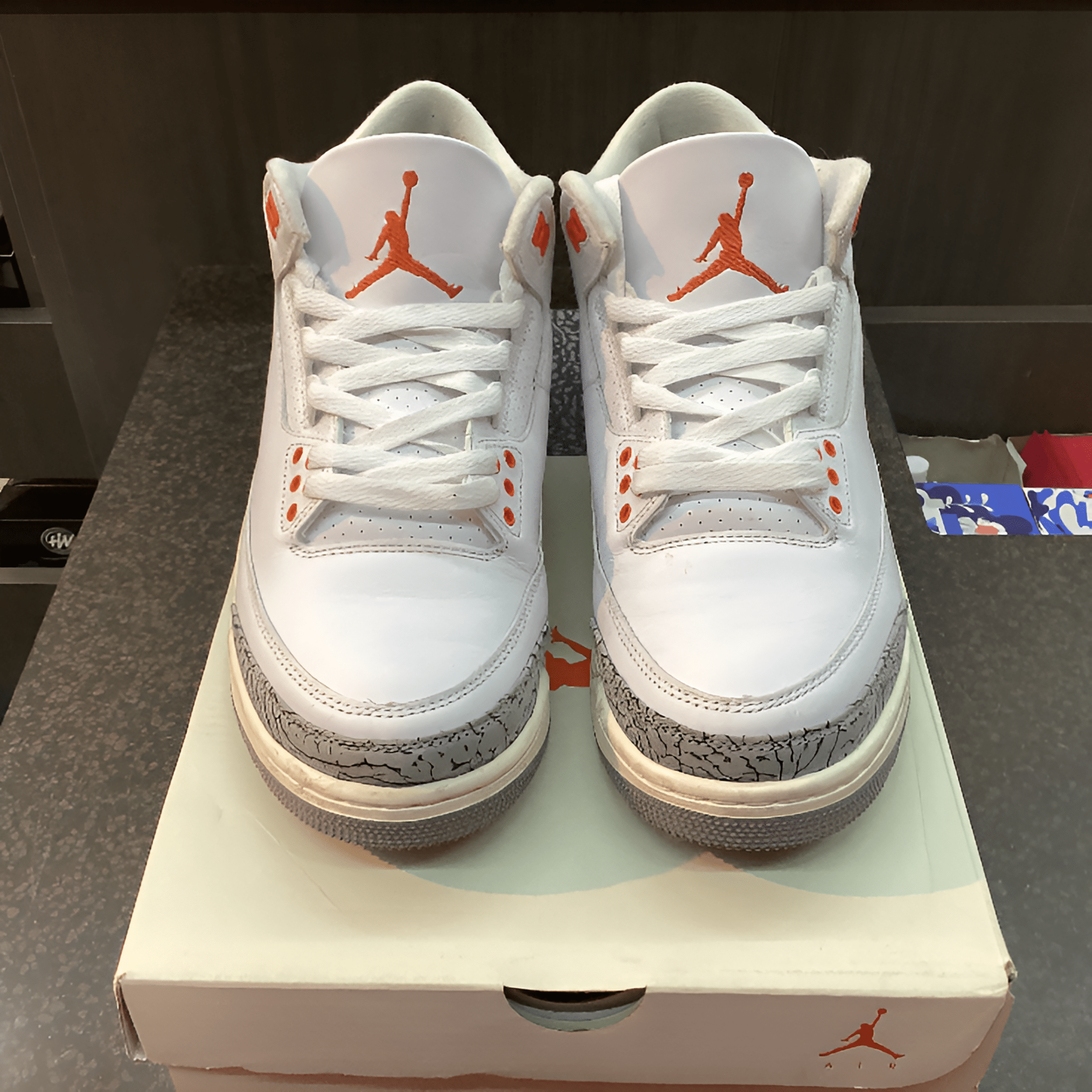 Jordan 3 “Georgia Peach” Preowned Size 9.5W/8M - Hype World