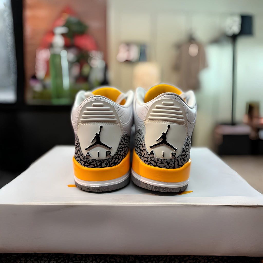 Jordan 3 "Laser Orange" (Women's) Size 11W/9.5M Preowned - Hype World