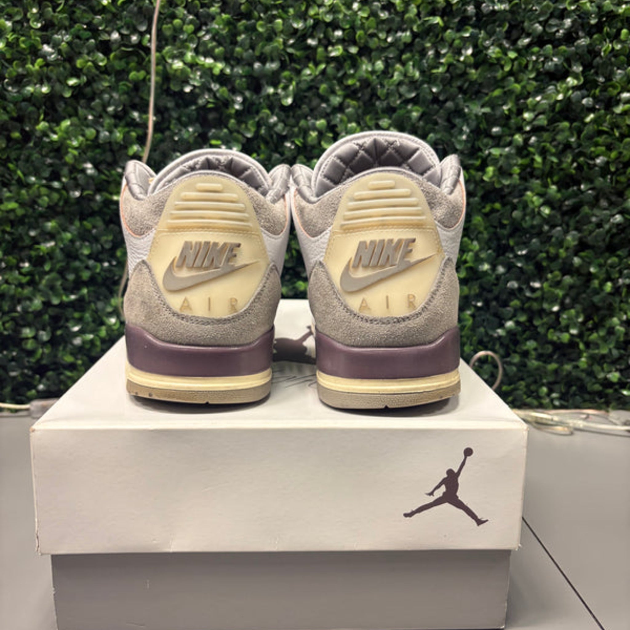 Jordan 3 Retro SP "A Ma Maniére" Size 12.5W/11M Preowned - Hype World