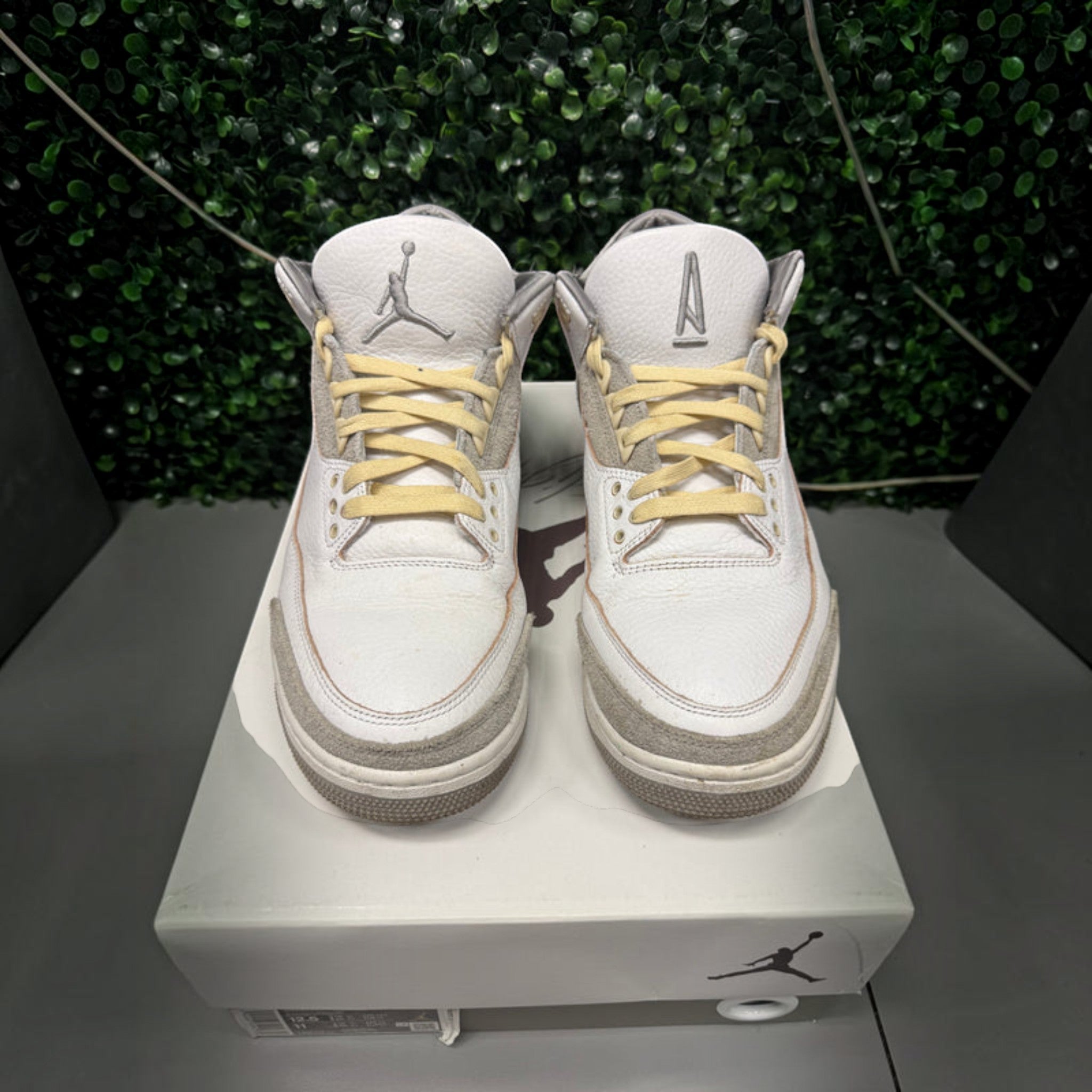 Jordan 3 X A Ma Maniere Size 12.5W / 11M Preowned - Hype World