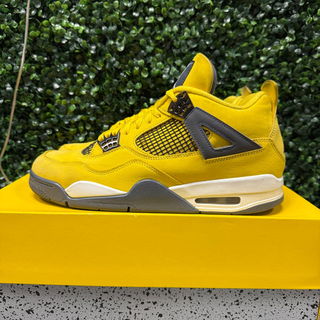 Jordan 4 "Lightning" Size 11.5 Preowned - Hype World