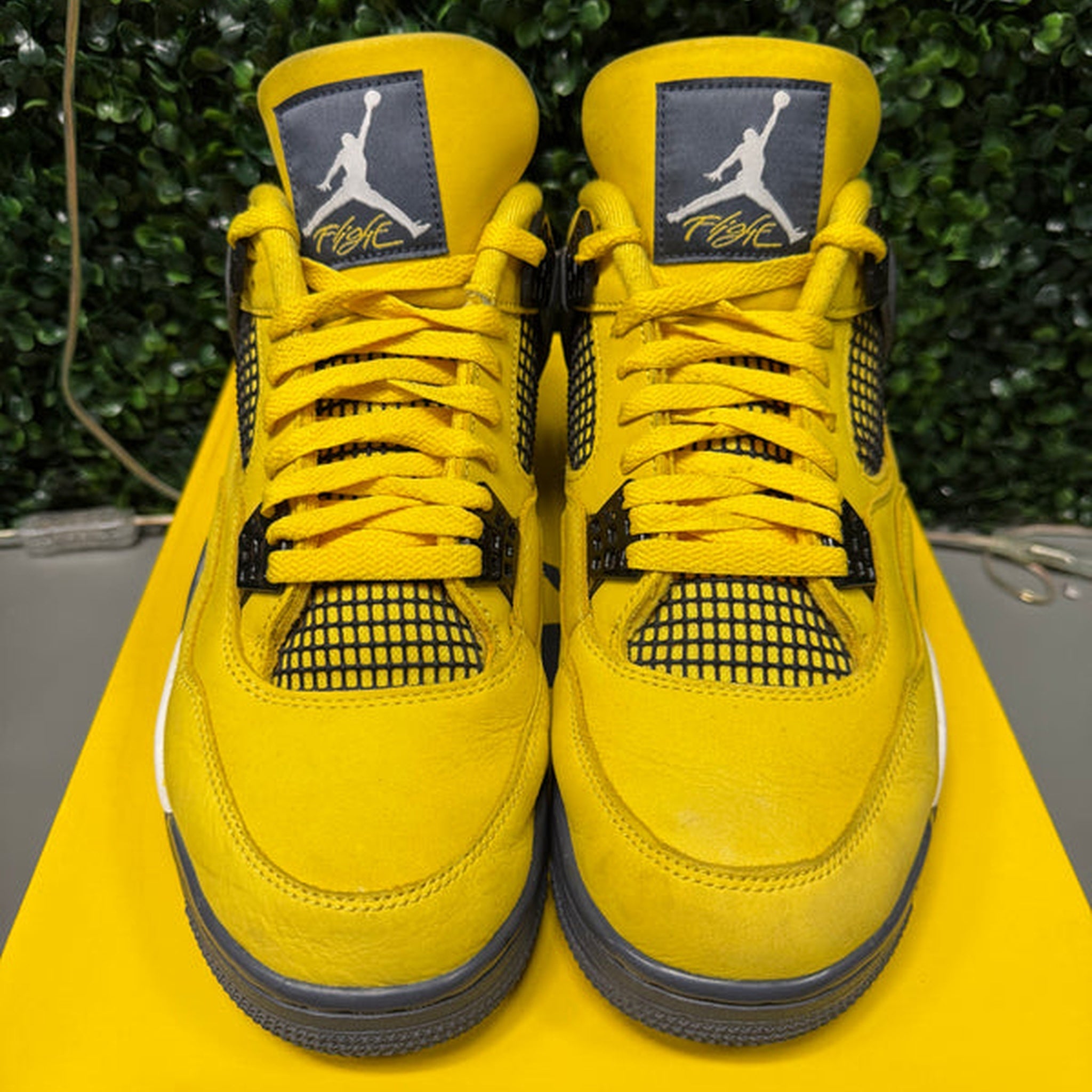 Jordan 4 "Lightning" Size 11.5 Preowned - Hype World