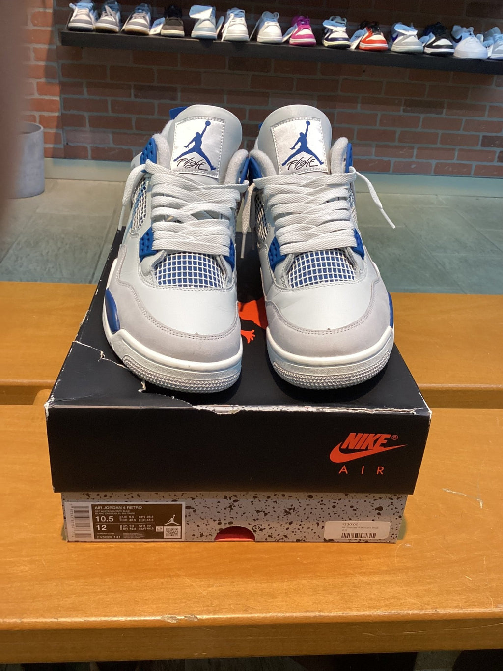 Jordan 4 “Military Blue” Size 10.5 Preowned with box - Hype World