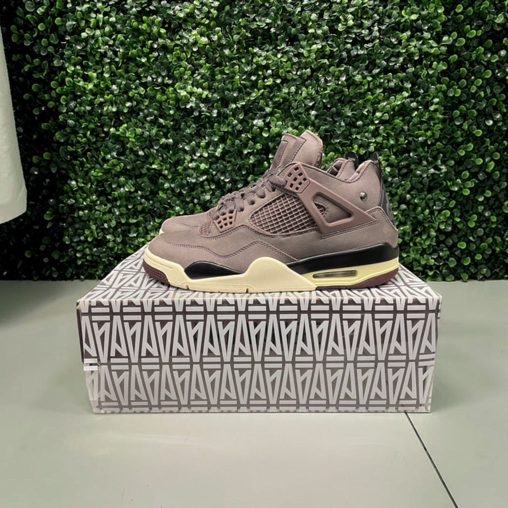 Jordan 4 Retro A Ma Maniére "Violet Ore" Size 9 Pre-Owned - Hype World