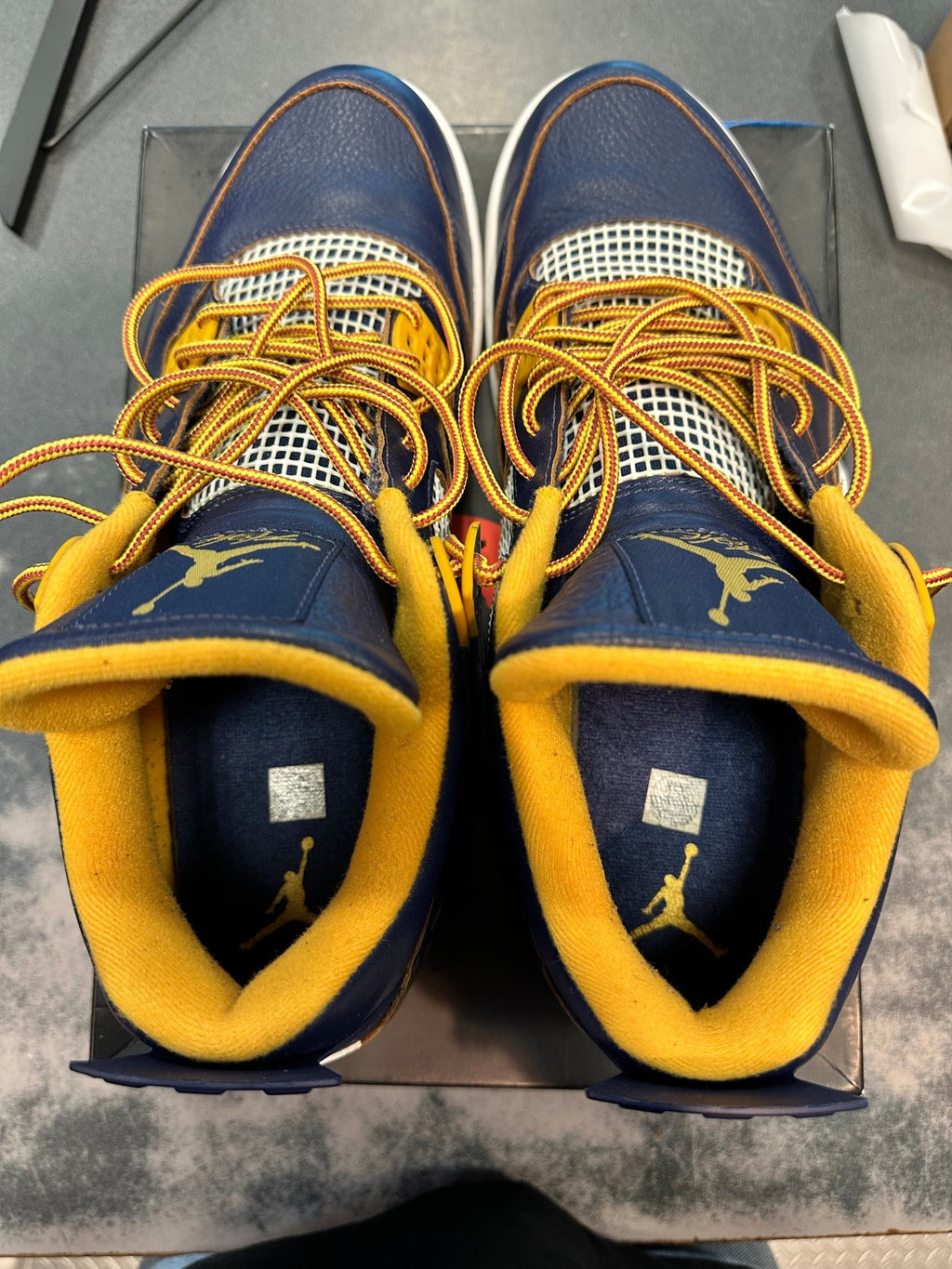 Jordan 4 Retro "Dunk From Above" Size 15 Preowned - Hype World