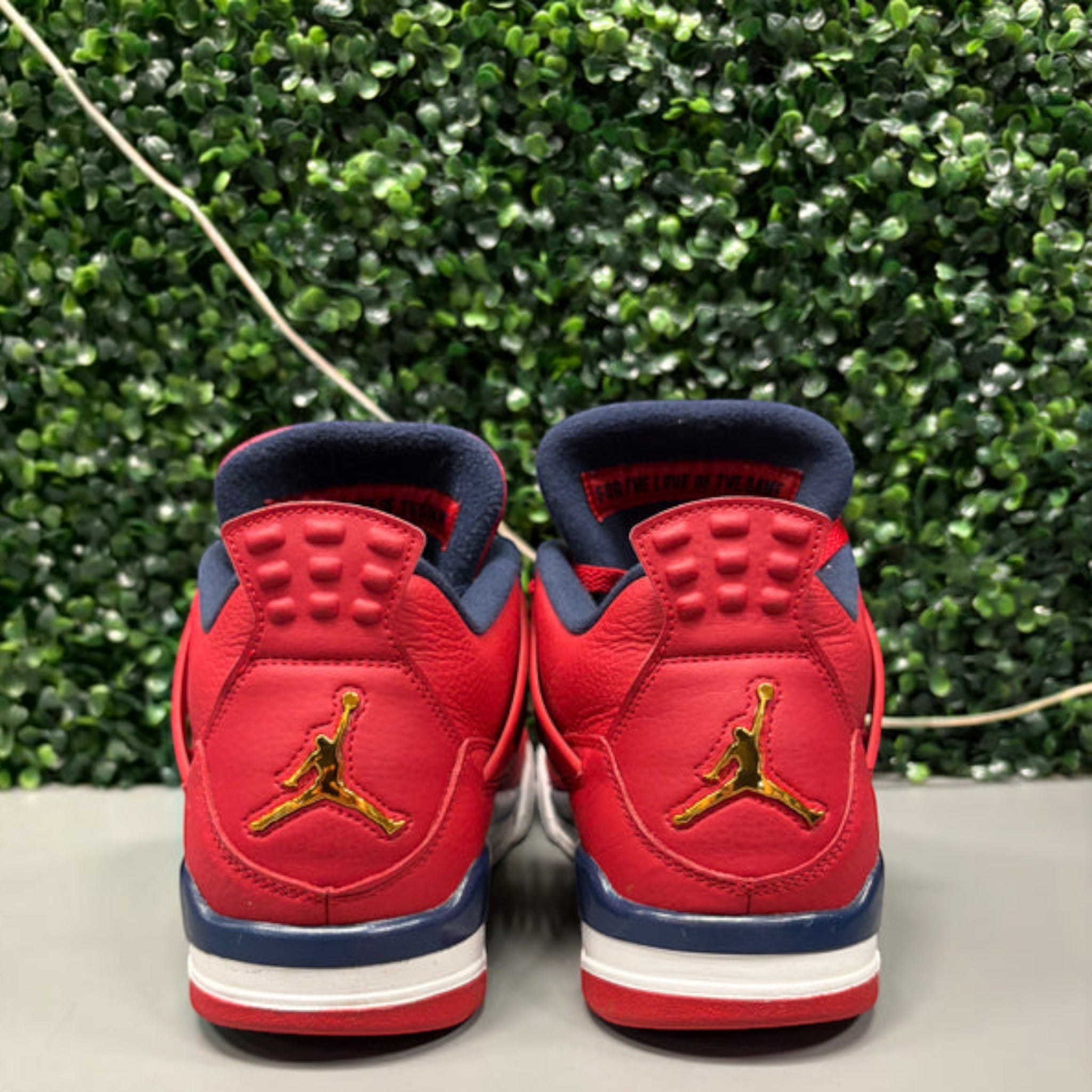 Jordan 4 Retro "FIBA" Size 12 Preowned (NO BOX) - Hype World