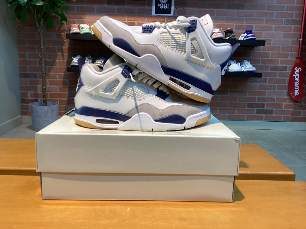 Jordan 4 SB “Navy” Size 10.5 Preowned - Hype World