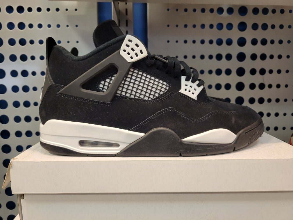 Jordan 4 "White Thunder" size 14 preowned - Hype World