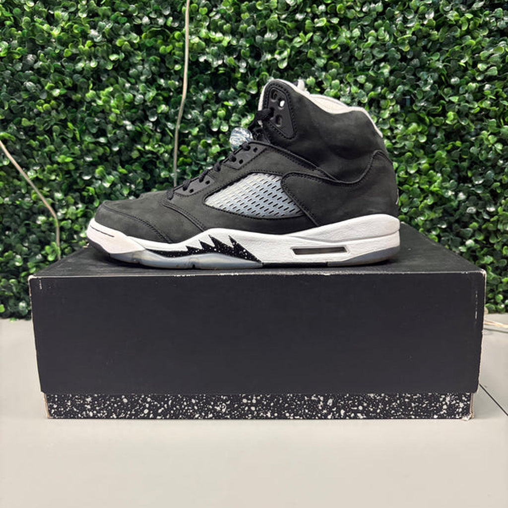 Jordan 5 Retro "Moonlight (2021)" Size 10.5 Preowned - Hype World