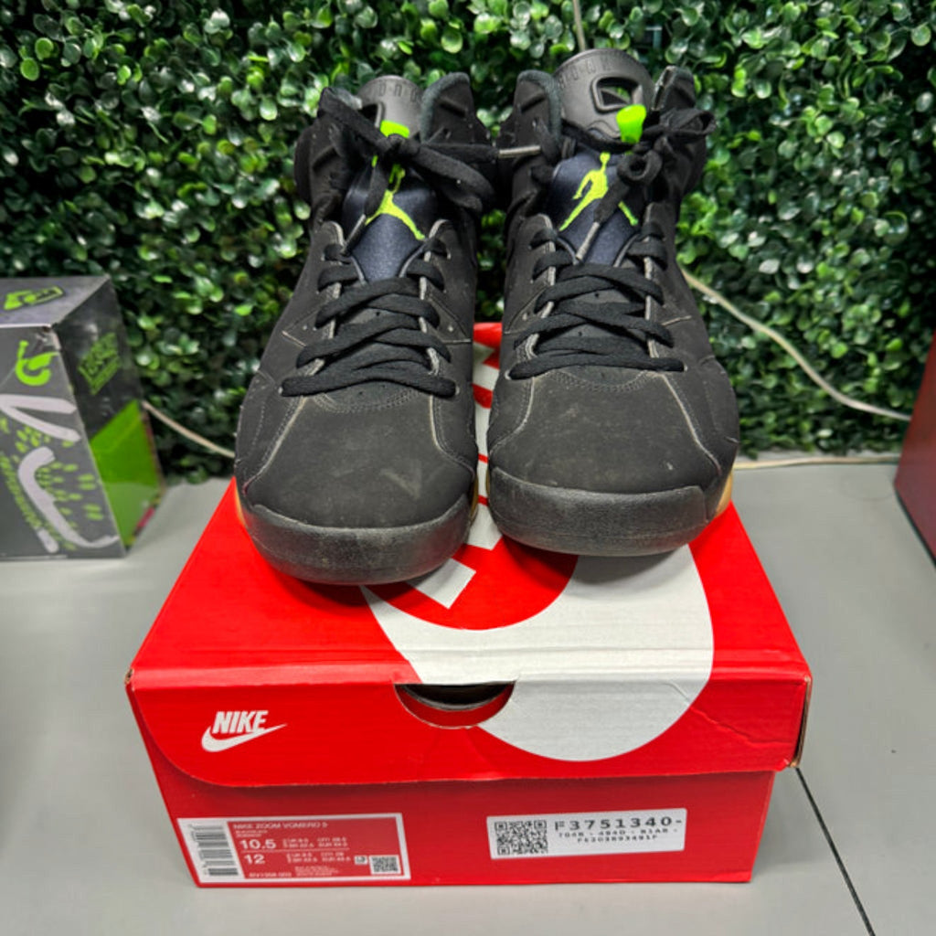 Jordan 6 "Electric Green" Size 11 Preowned - Hype World