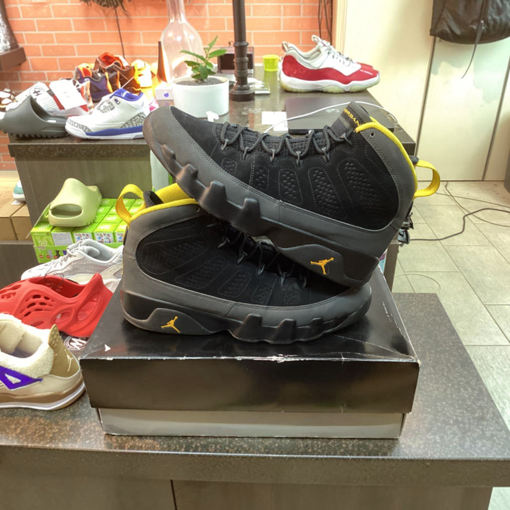 Jordan 9 “Dark Charcoal University Gold” Size 12 Preowned - Hype World