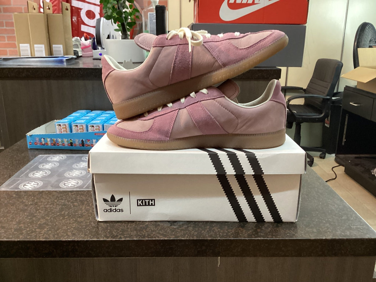 Kith x Adidas BW Army “Mauve” Preowned Size 10 - Hype World