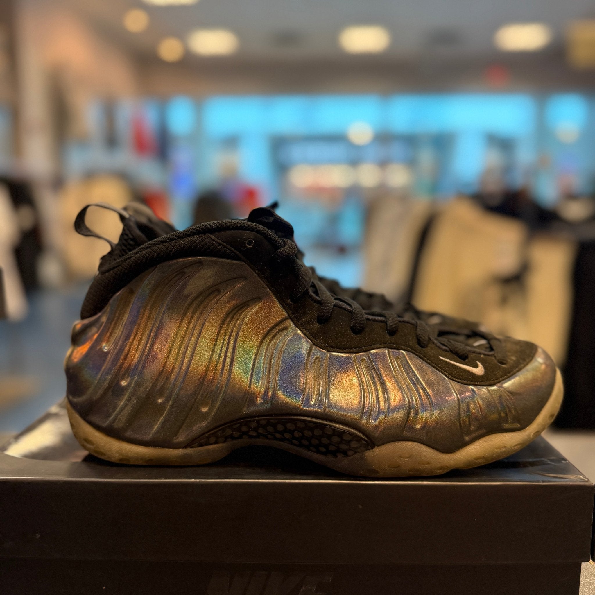 Nike Air Foamposite One 'Hologram' Size 10.5M Preowned - Hype World