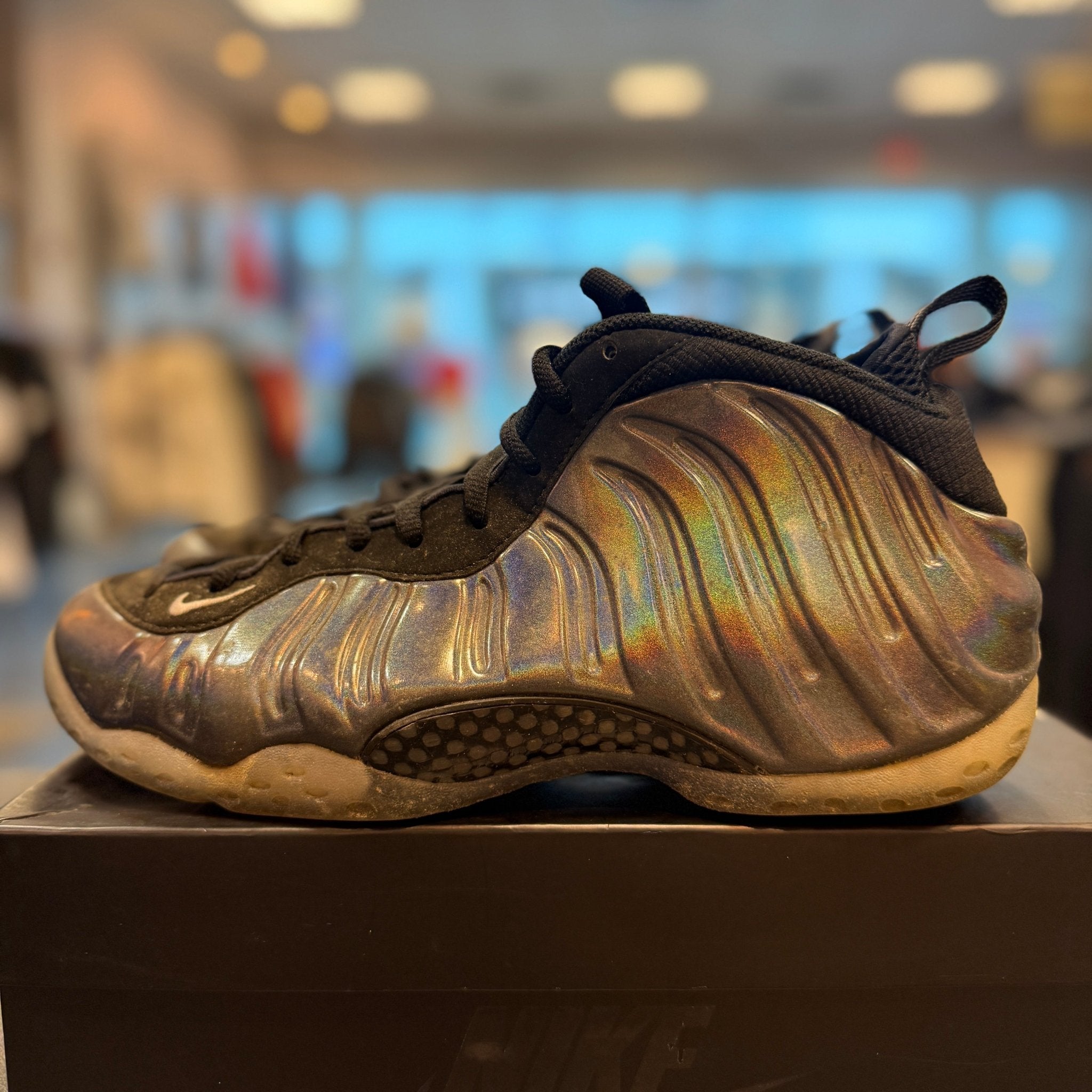 Nike Air Foamposite One 'Hologram' Size 10.5M Preowned - Hype World
