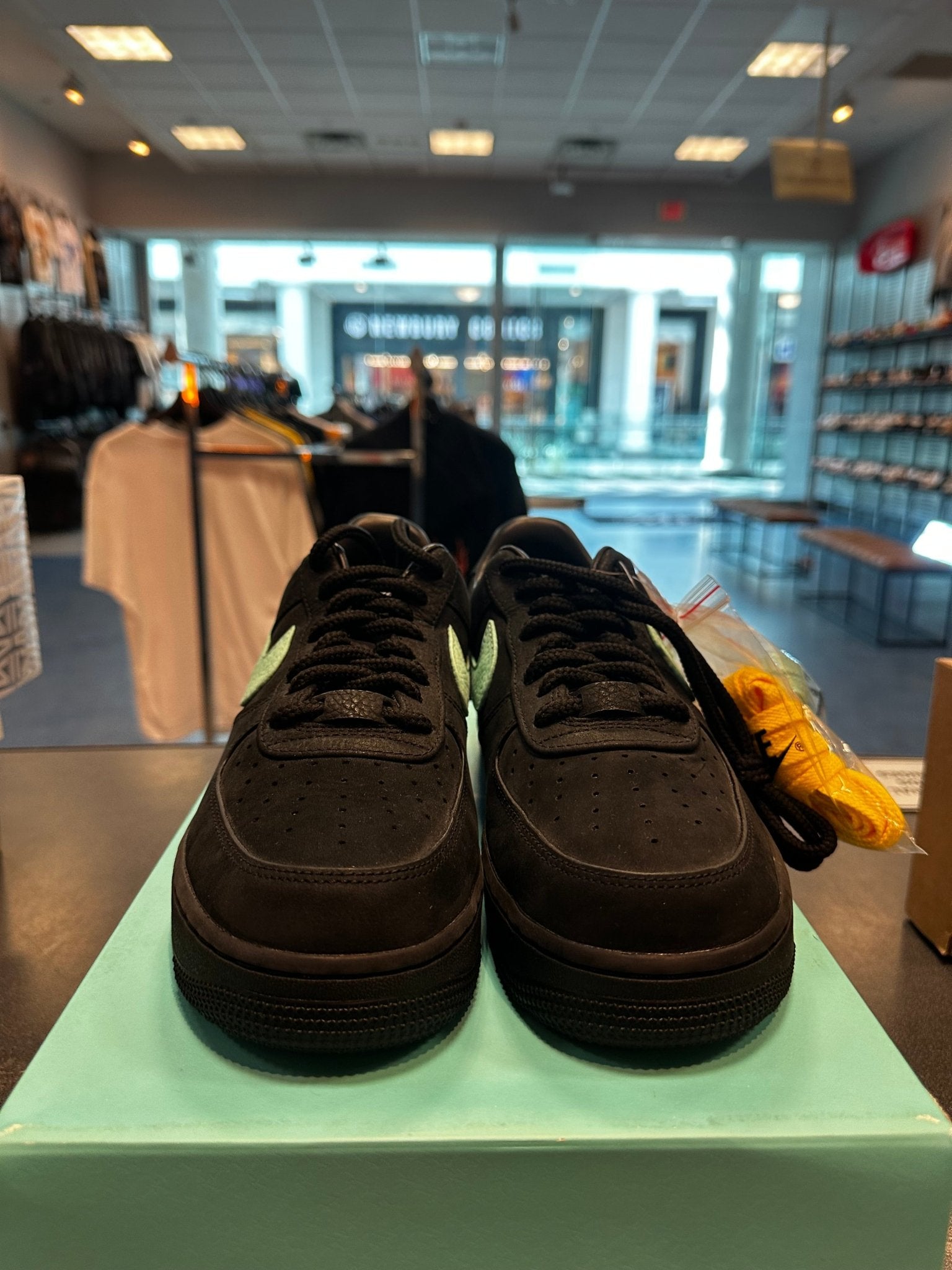 Nike Air Force 1 Low Tiffany & Co. 1837 "Size 9 Preowned - Hype World