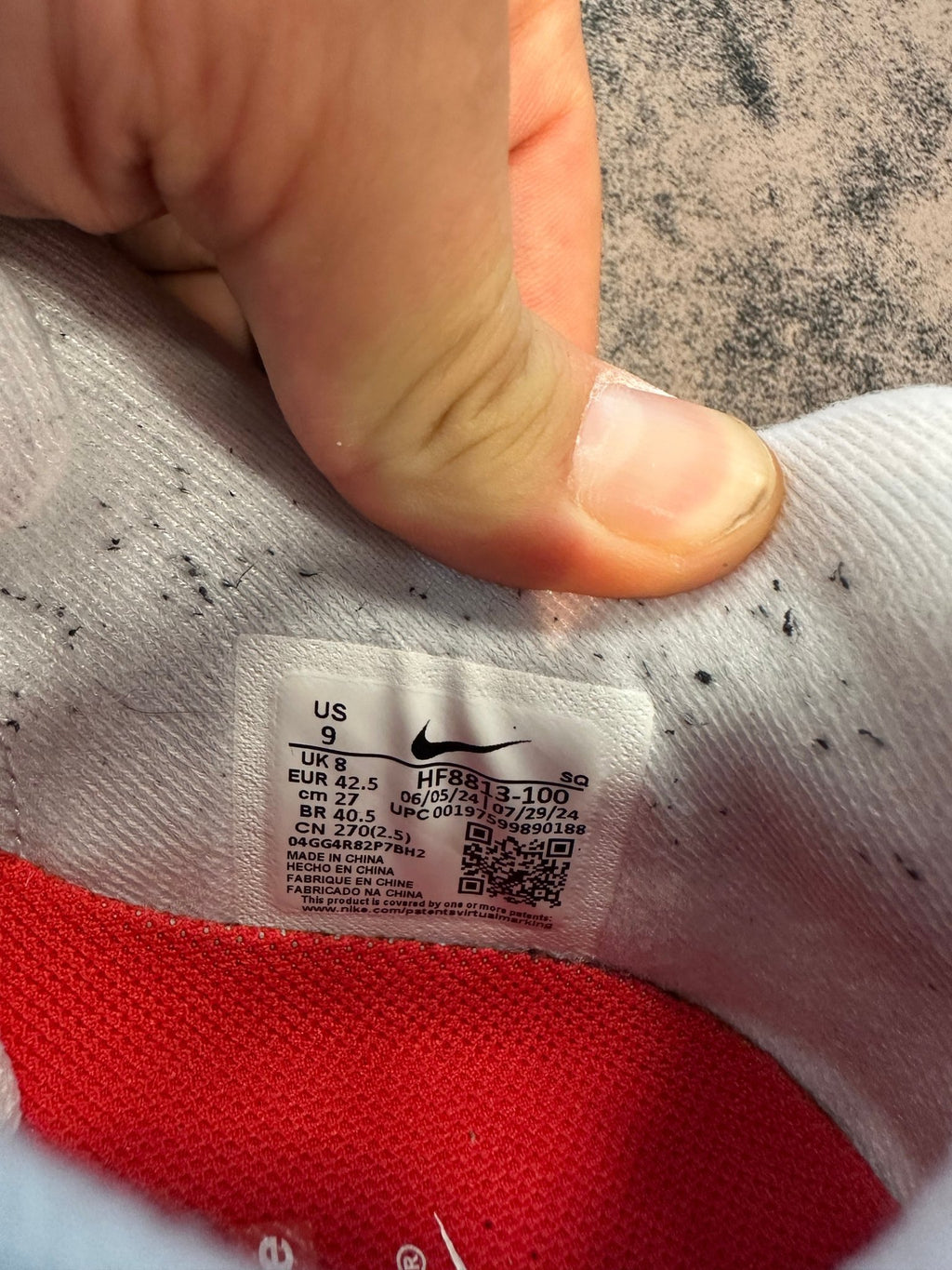 Nike Air Max 1 '87 SP Supreme Triple White Size 9 Preowned - Hype World