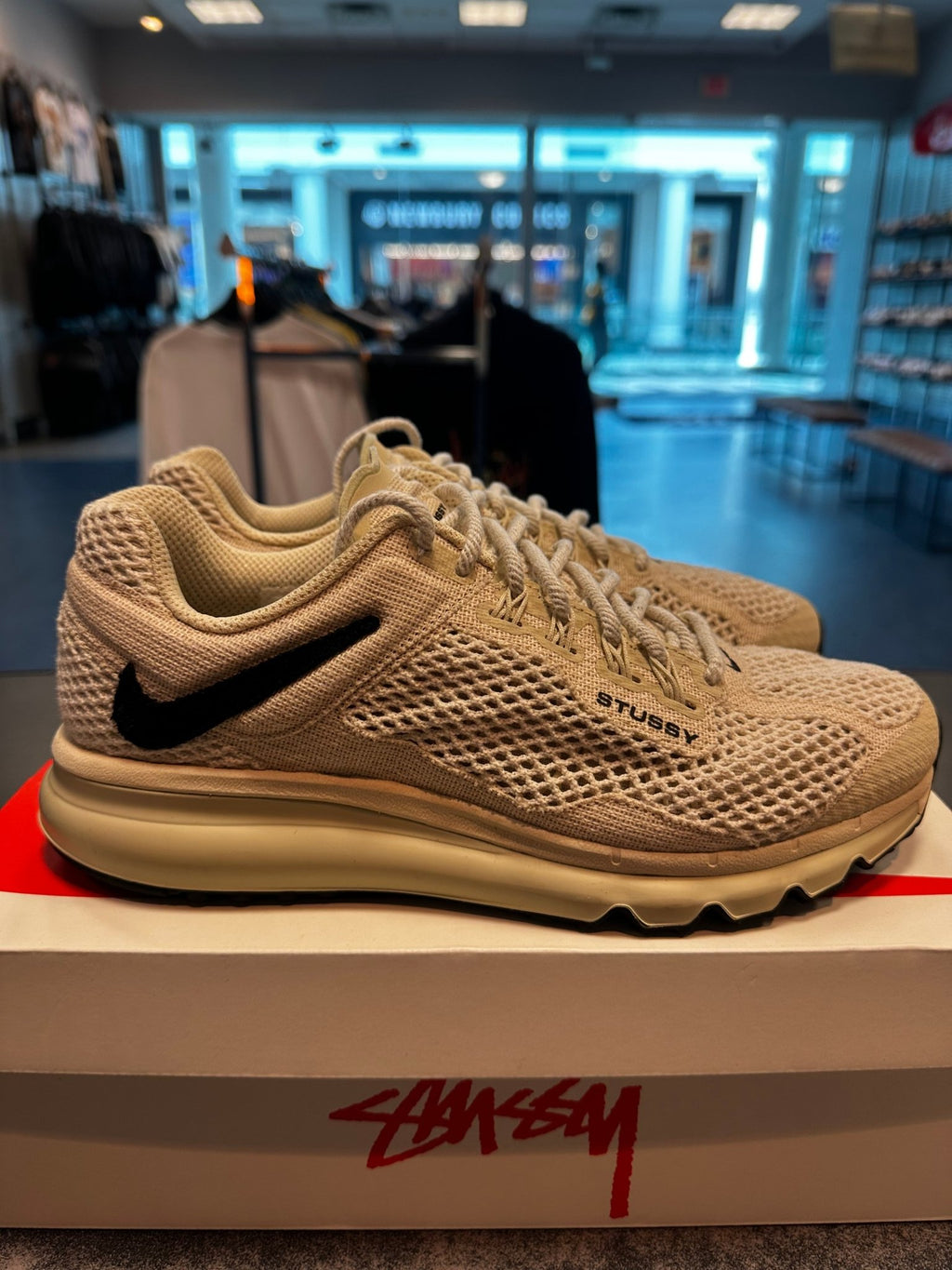 Nike Air Max 2013 Stussy Fossil Size 9.5 Preowned - Hype World