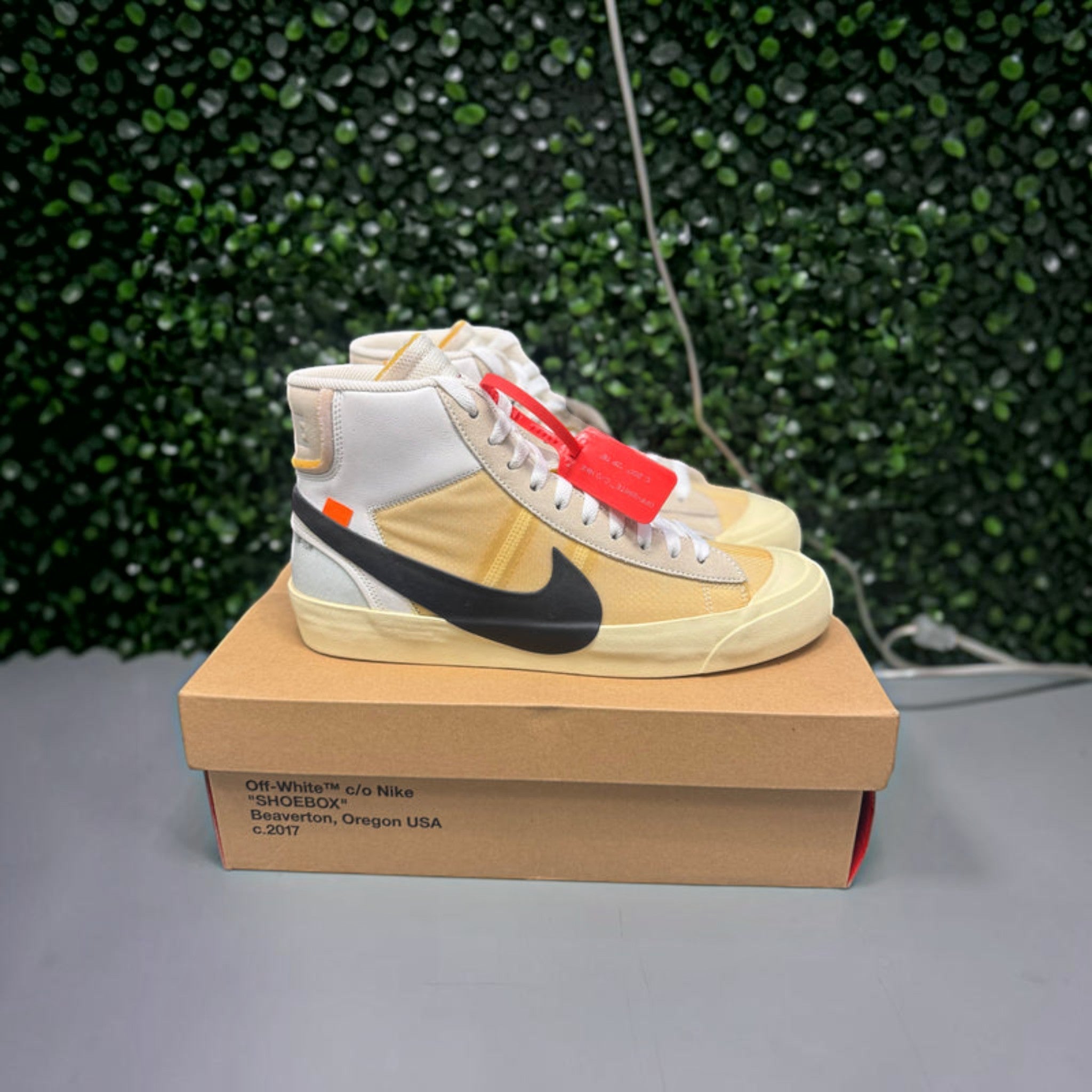 Nike Blazer Mid X Off-White "The Ten" Size 10 Brand New - Hype World