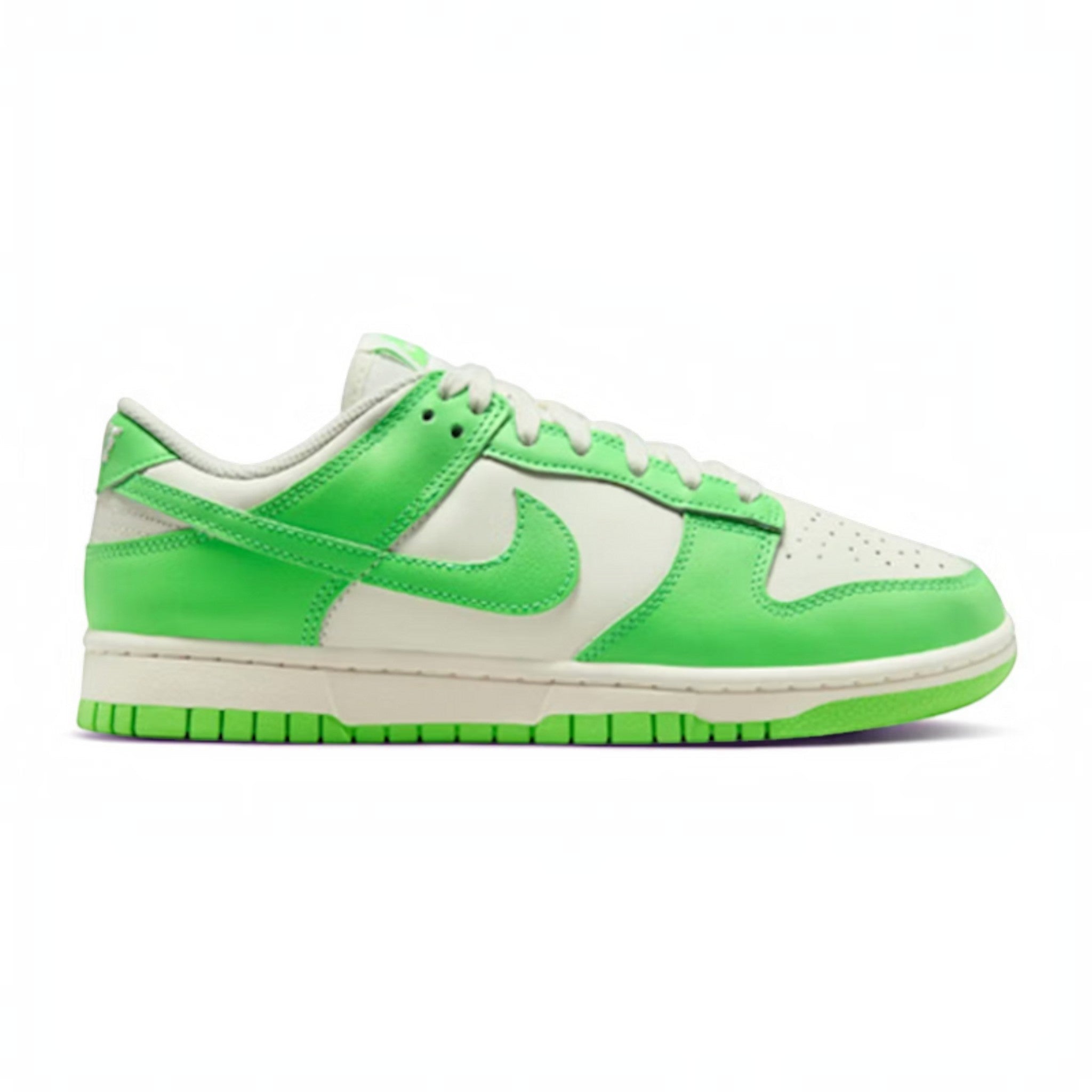 Nike Dunk Low Green Strike (Women's) - Hype World