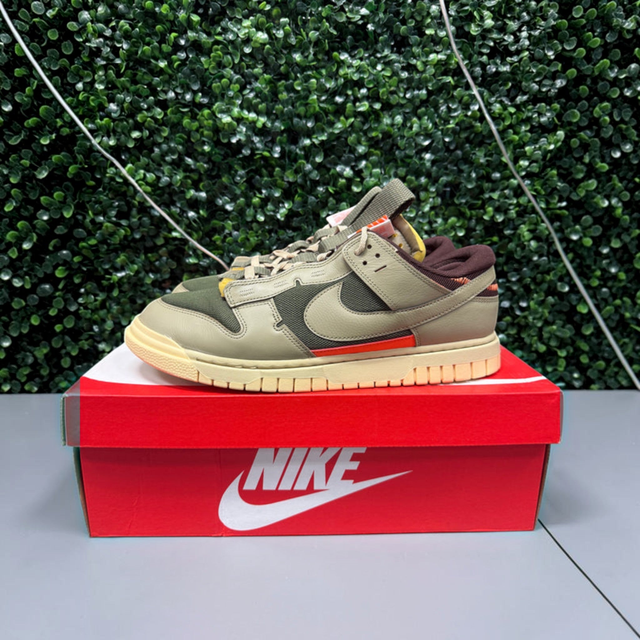 Nike Dunk Low “Jumbo Olive" Size 13 Preowned - Hype World