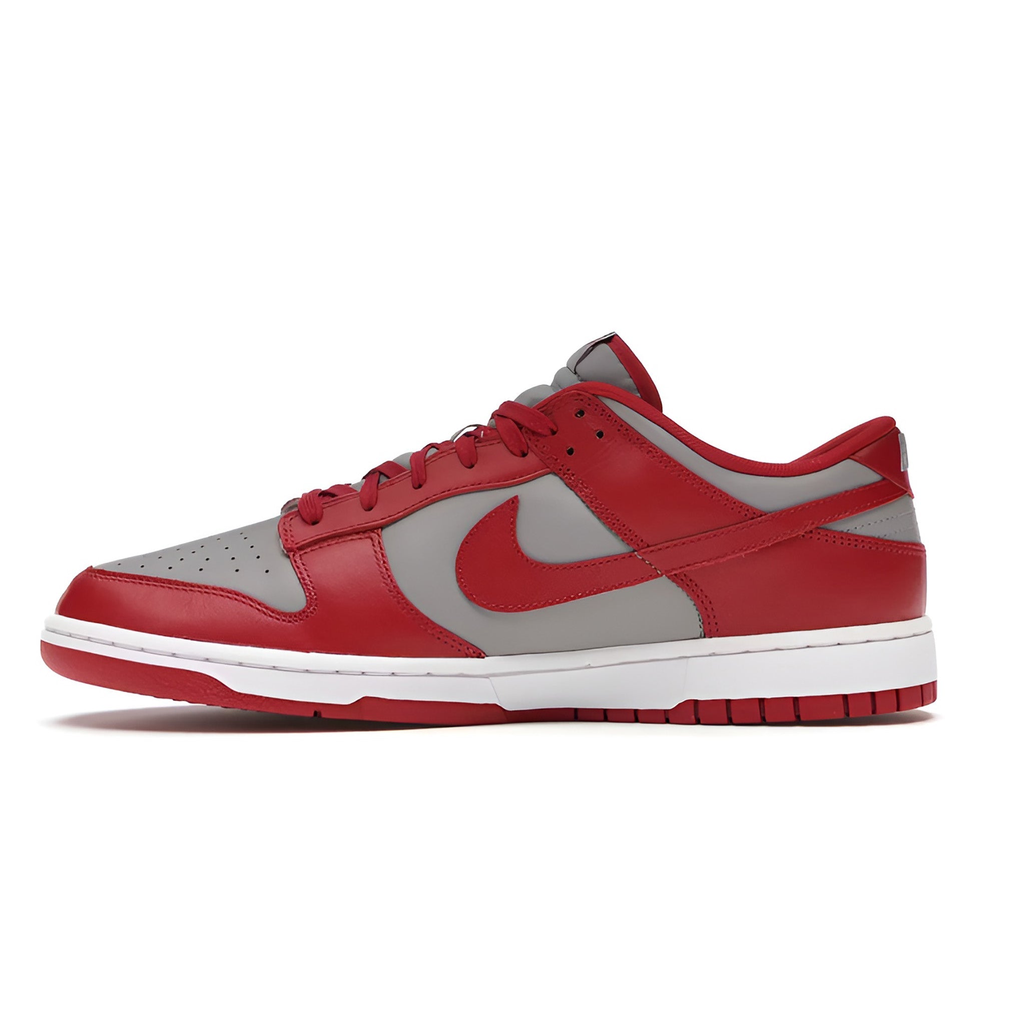 Nike Dunk Low "UNLV" - Hype World