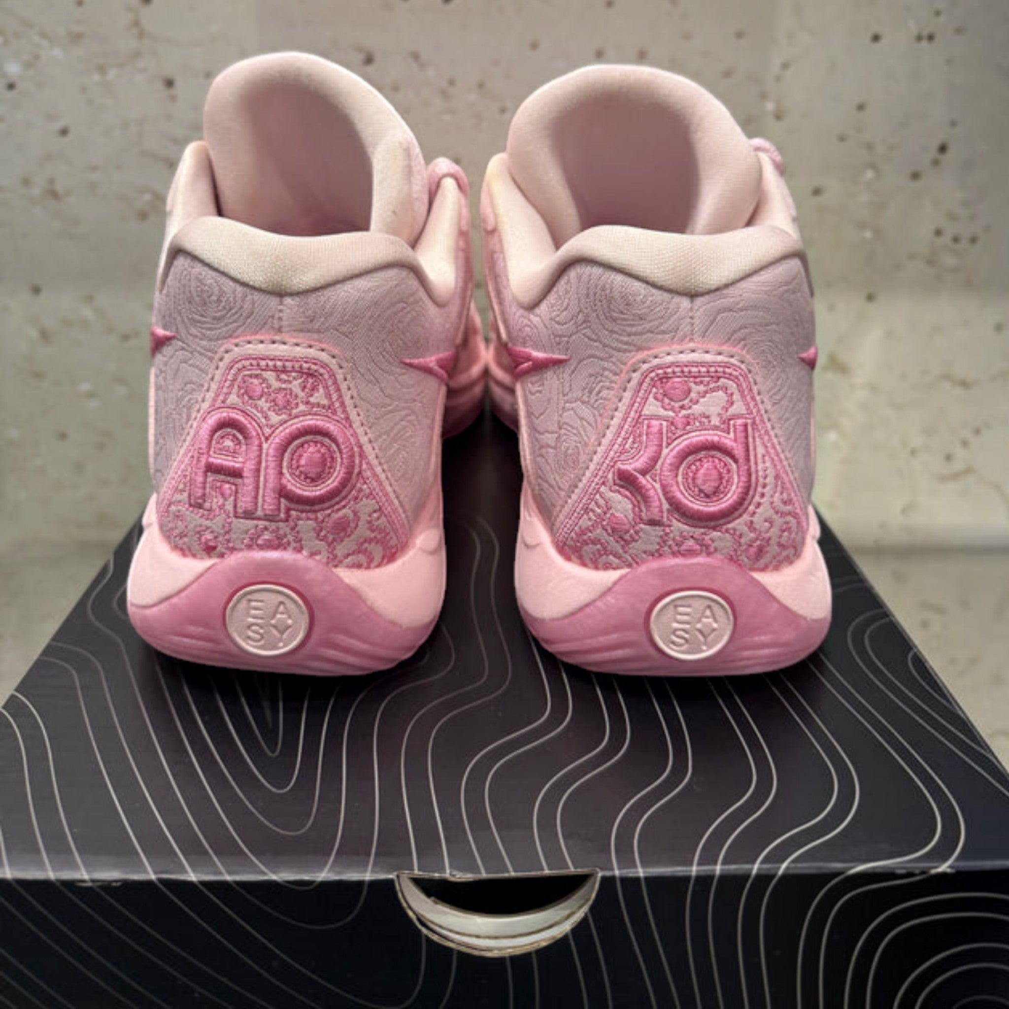Nike KD 17 NRG "Aunt Pearl" Size 11 Tried On - Hype World