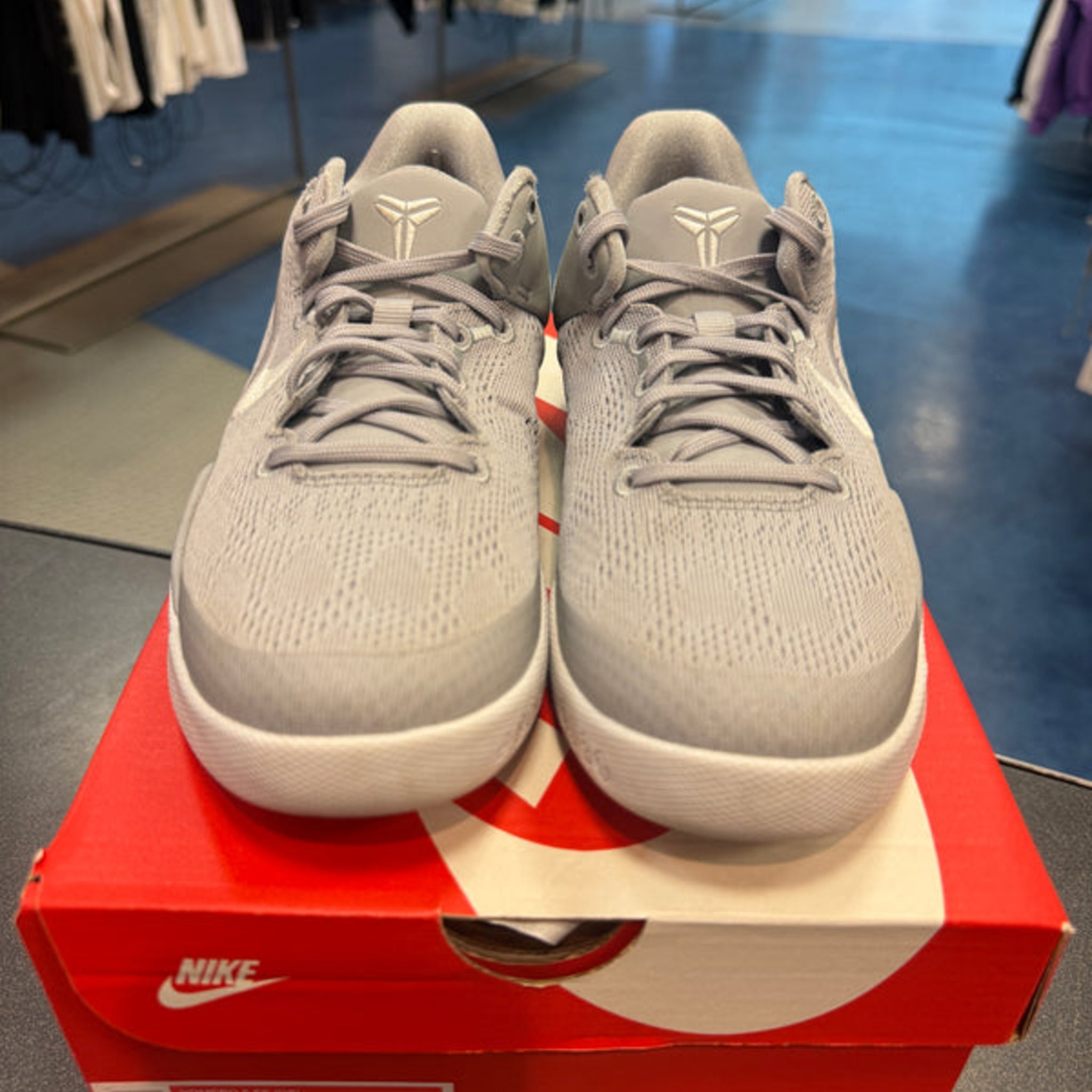 Nike Kobe 8 Protro "Wolf Grey" Size 4Y Preowned - Hype World
