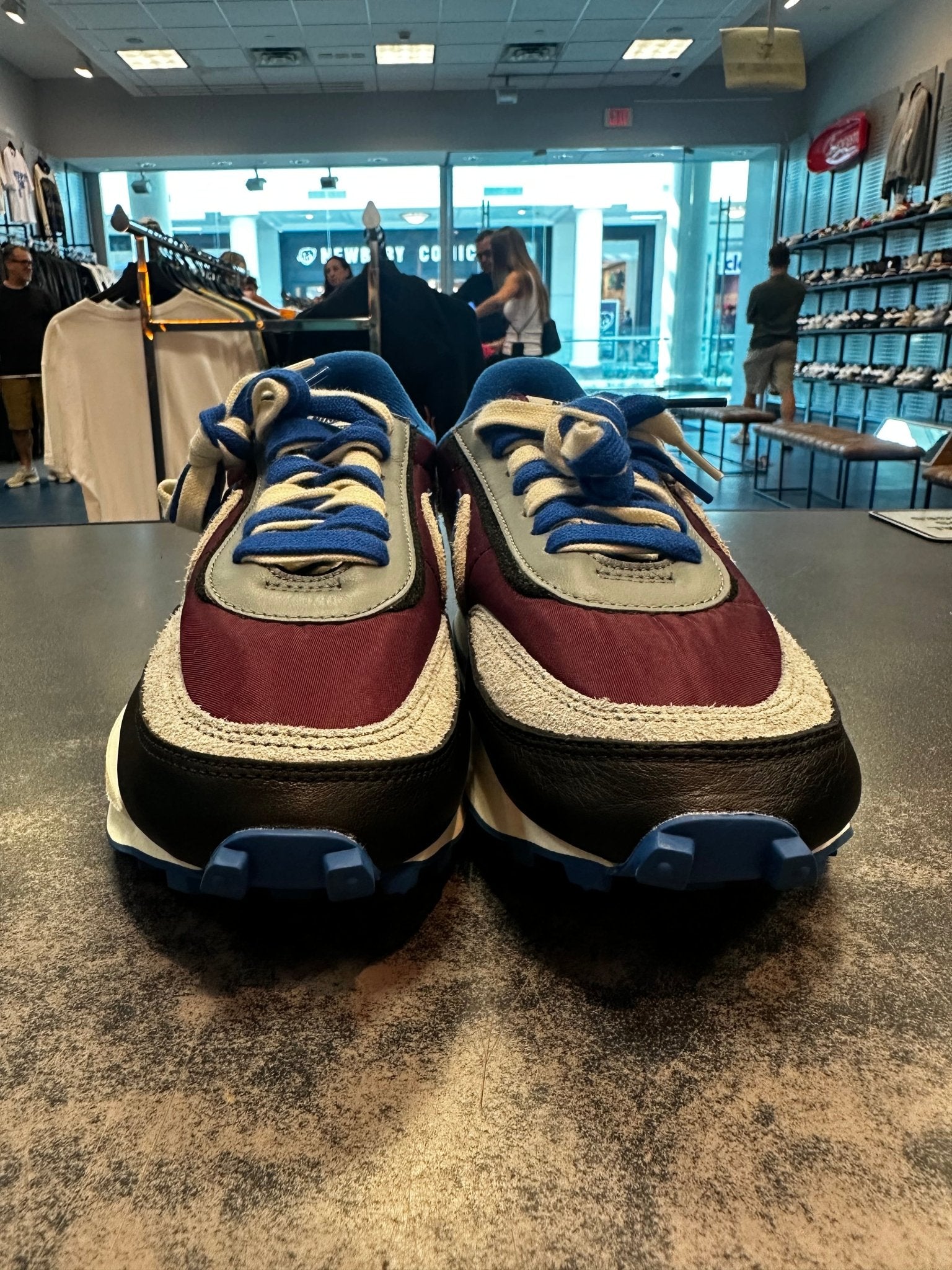 Nike LD Waffle "sacai Undercover Night Maroon Team Royal" Size 9.5 Preowned - Hype World