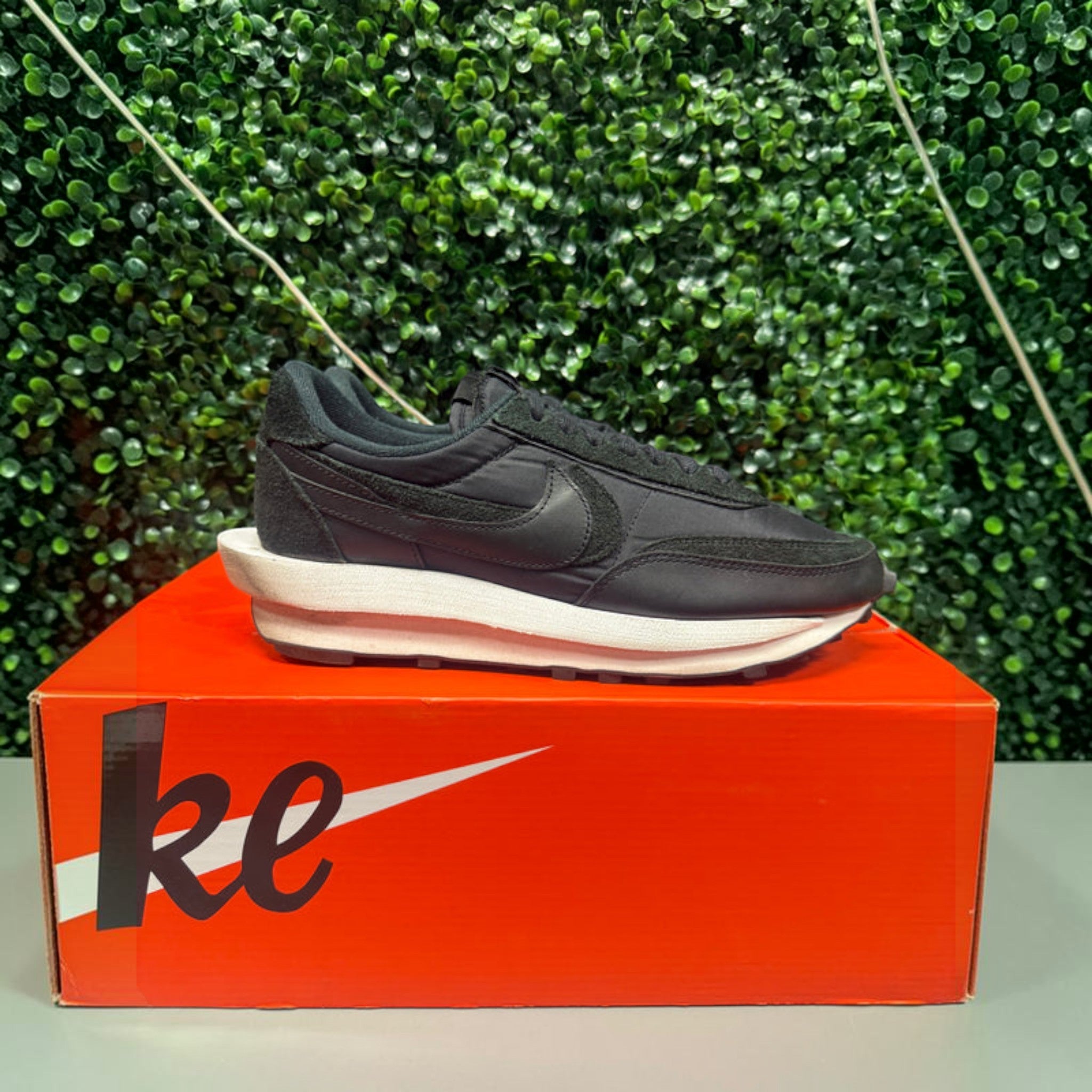 Nike LD Waffle X Sacai "Black Nylon" Size 9.5 Preowned - Hype World