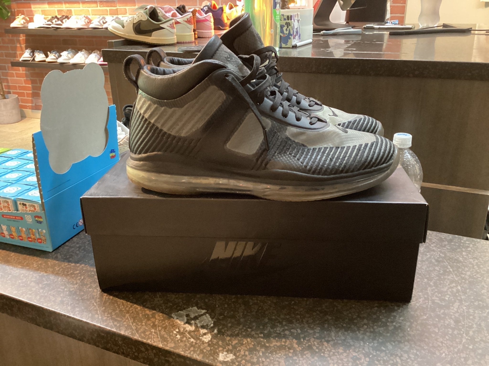 Nike LeBron Icon “John Elliot Black” Preowned Size 10 - Hype World