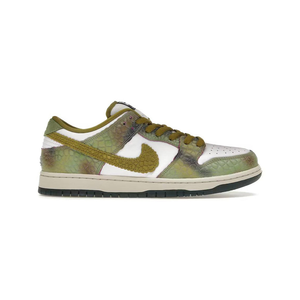 Nike SB Dunk Low “Alexis Sablone Chameleon” - Hype World