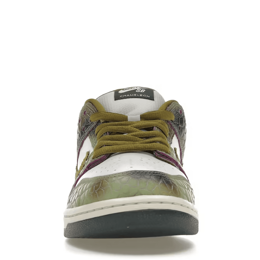 Nike SB Dunk Low “Alexis Sablone Chameleon” - Hype World