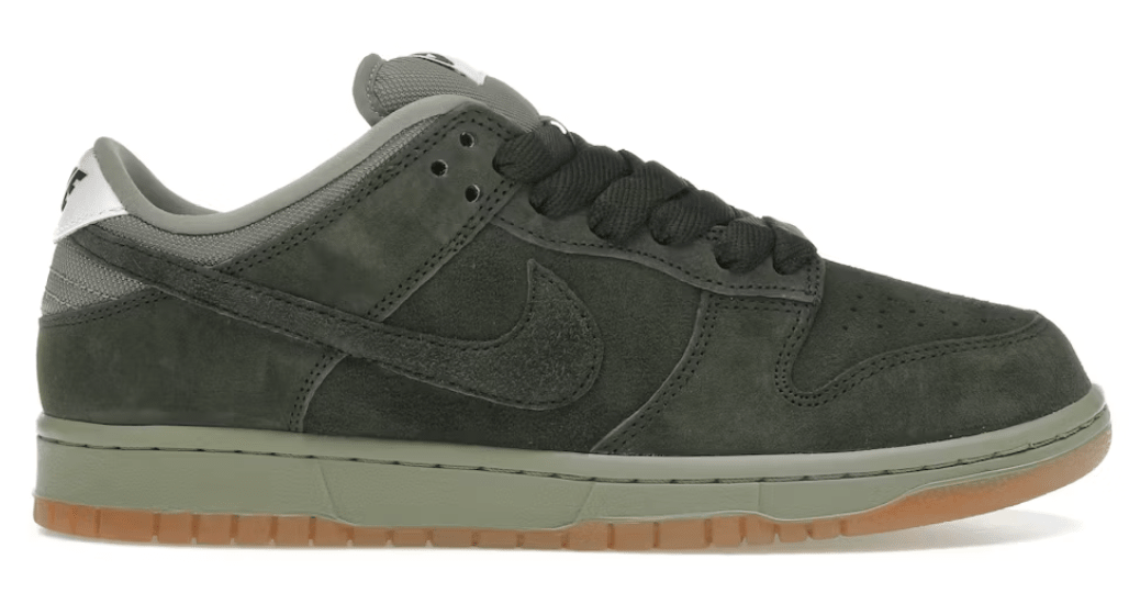 Nike SB Dunk Low Pro B "Sequoia" - Hype World