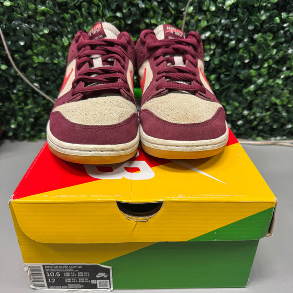 Nike SB Dunk Low "Skate Like A Girl" Size 10.5 Preowned - Hype World