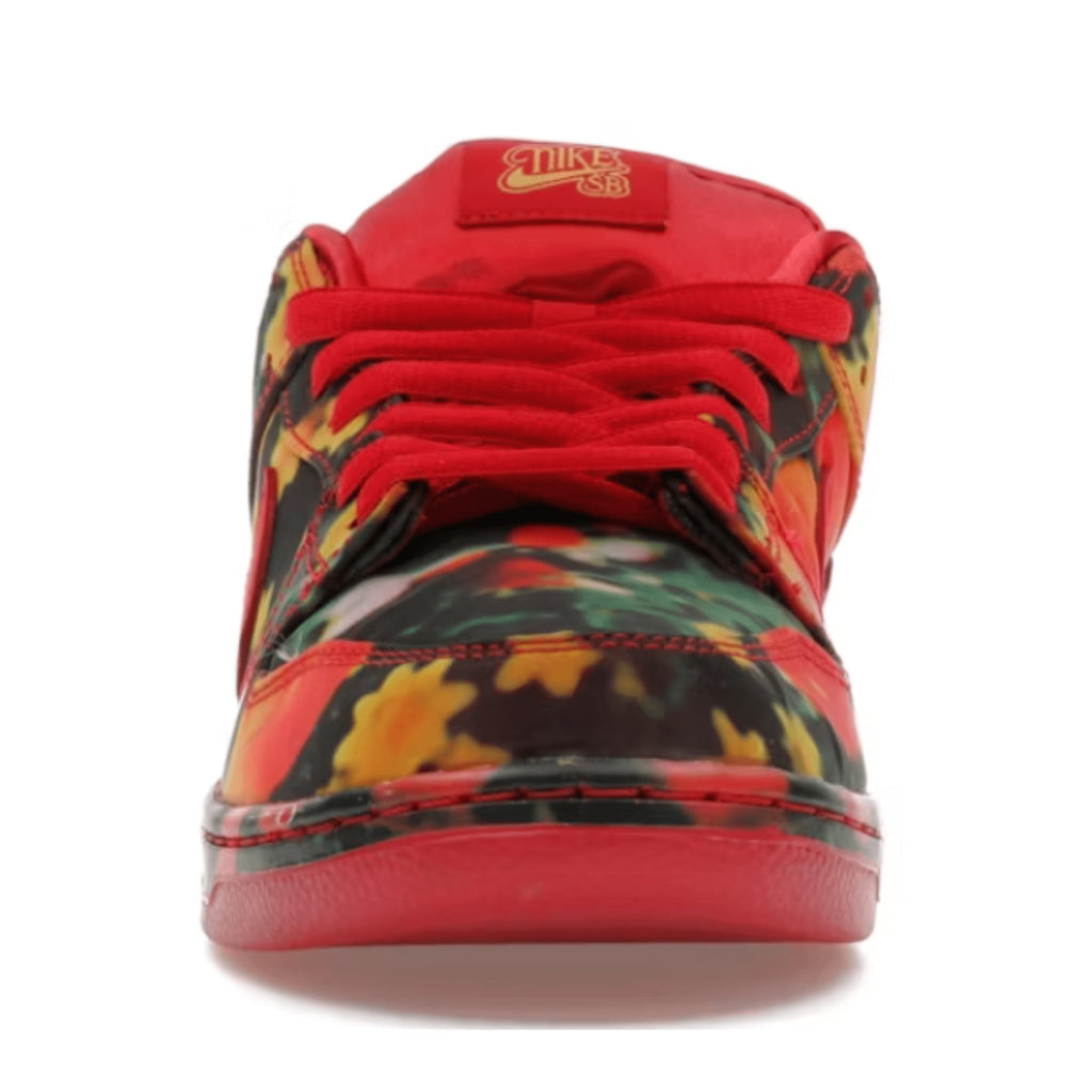 Nike SB Dunk Low “Wizard Of Oz Poppy Field” - Hype World