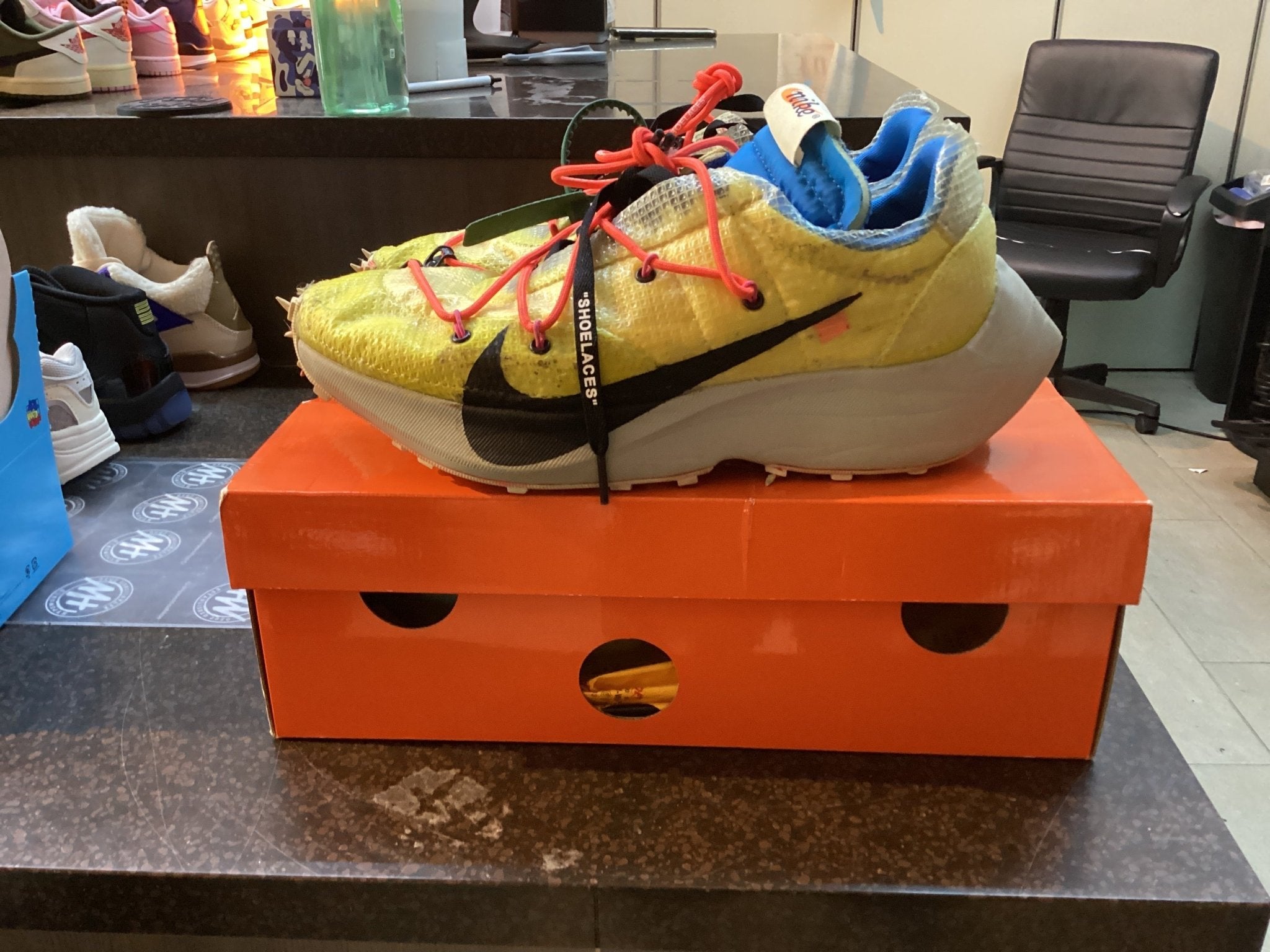 Nike Vapor Street Off-White Tour Yellow (Women’s) 12W/10.5M - Hype World