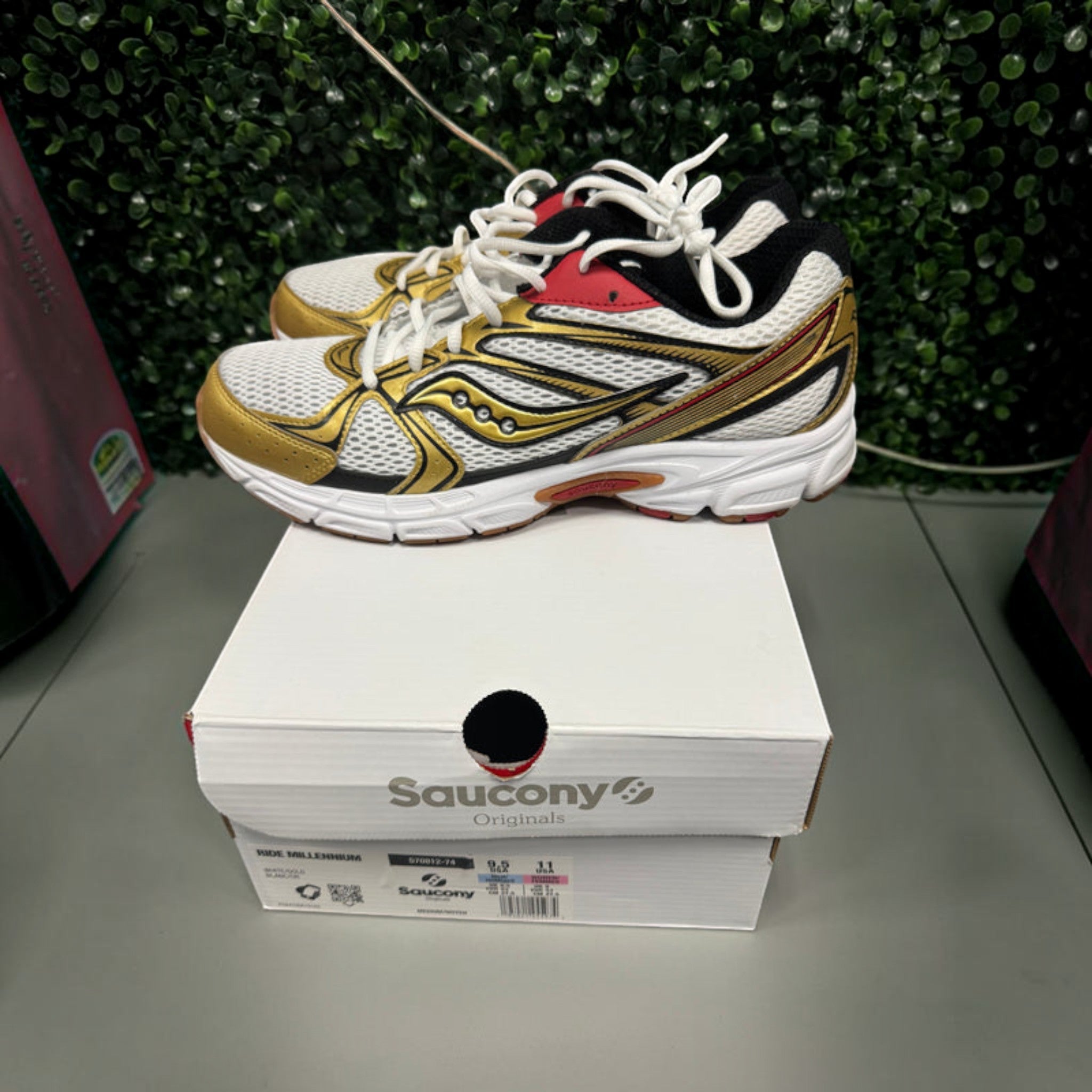 Saucony Ride Millennium OG "Olympian" Size 9.5 Preowned - Hype World