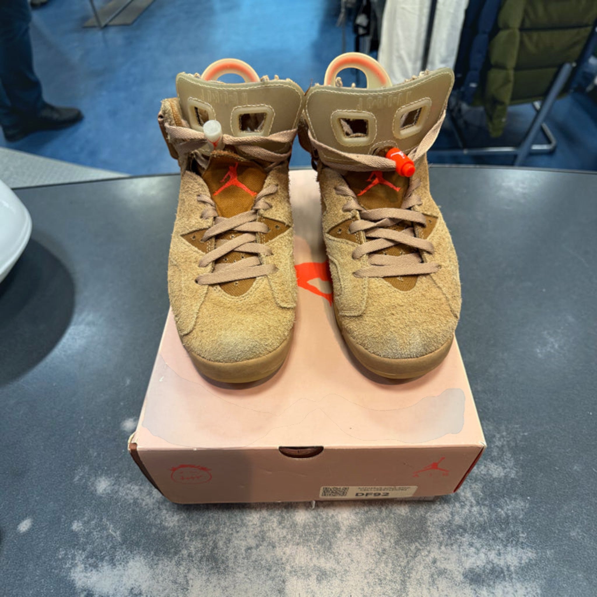 Travis Scott x Air Jordan 6 Retro 'British Khaki Size 6.5M Preowned - Hype World