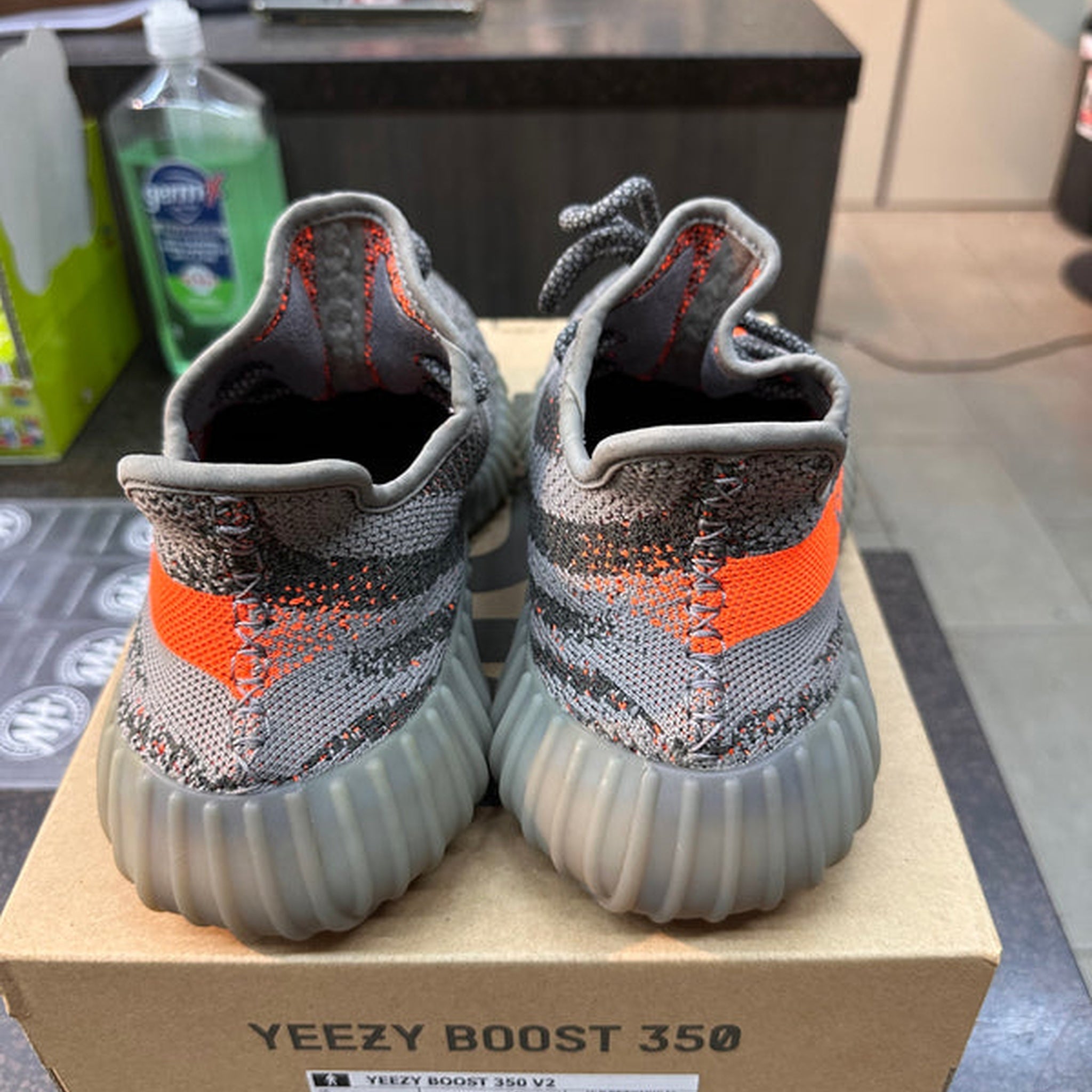 Yeezy 350 "Beluga" Preowned - Hype World