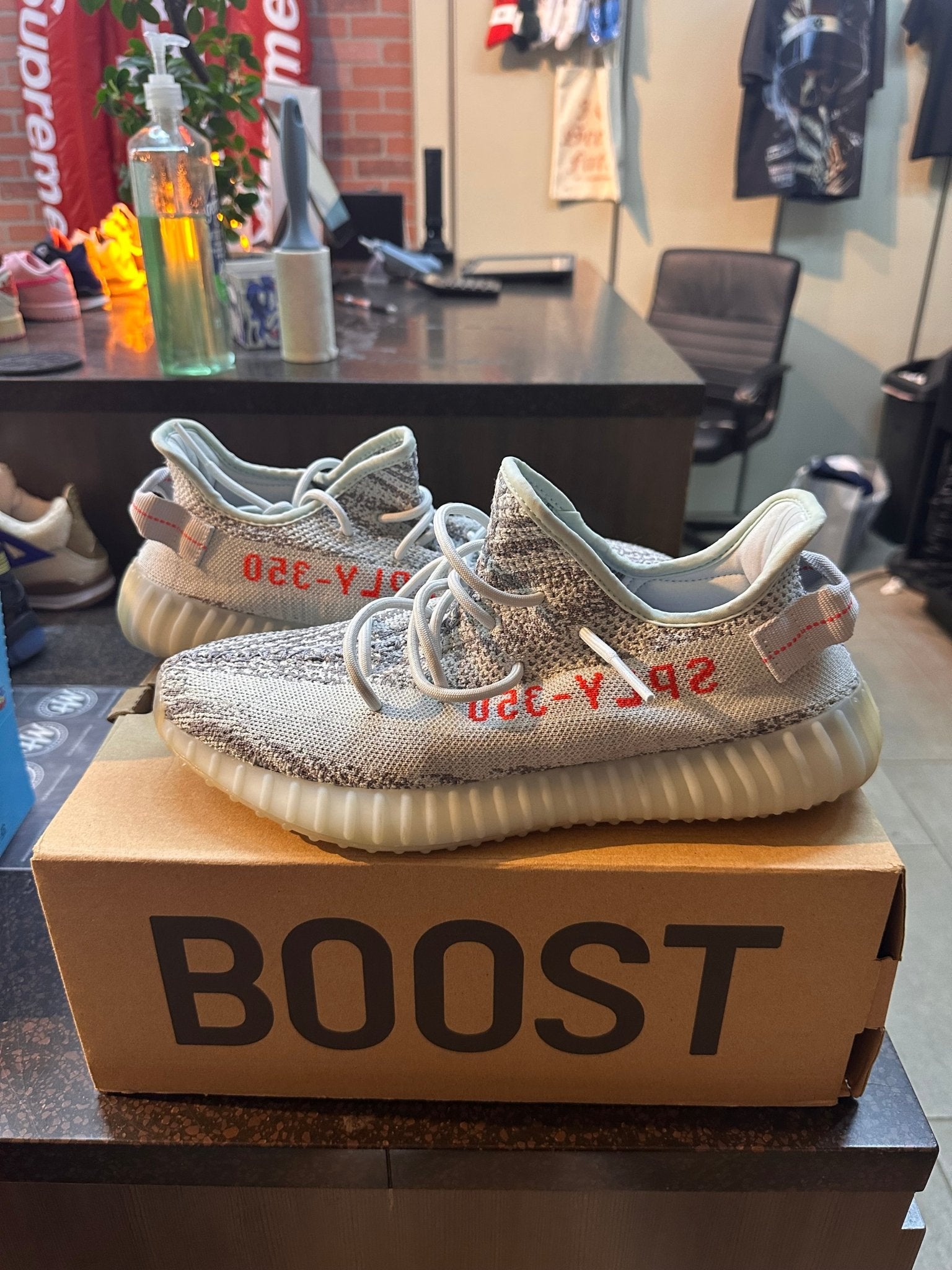Yeezy 350 "Blue Tint" Tried On - Hype World