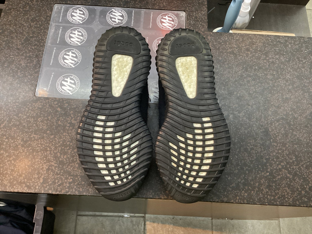 Yeezy 350 “Onyx” Preowned Size 8 No Box - Hype World