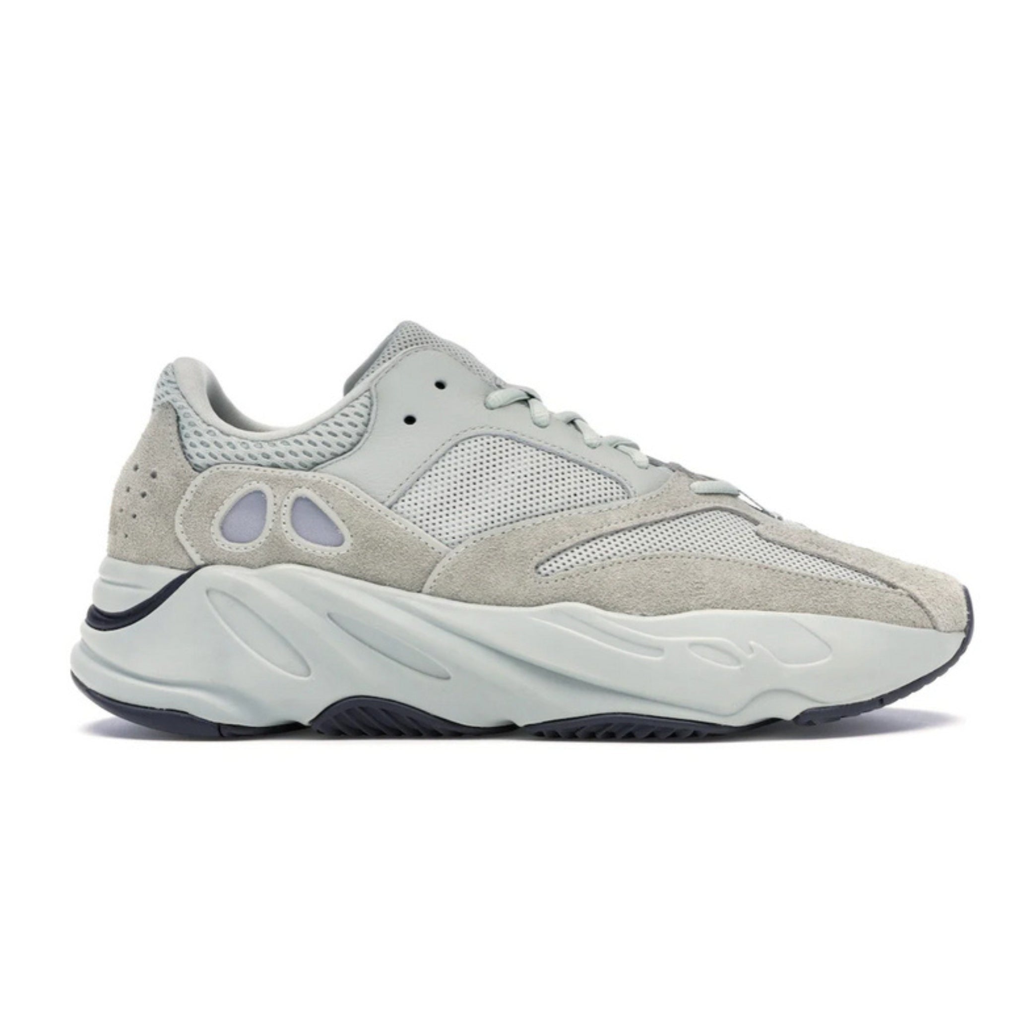 Yeezy 700 "Salt" - Hype World