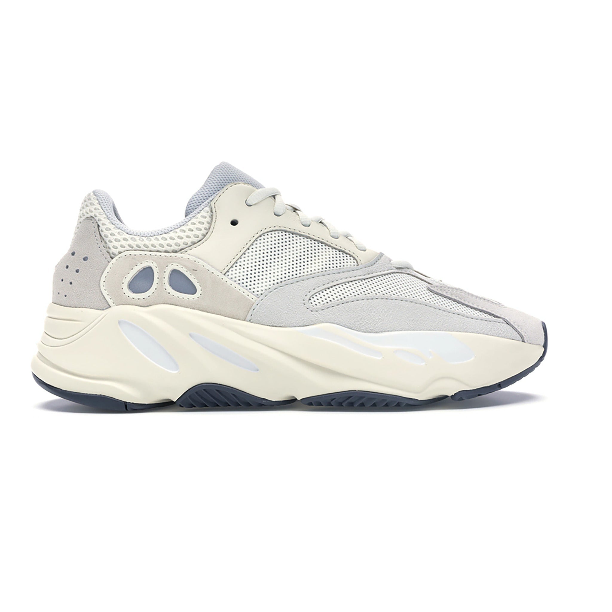 Yeezy Boost 700 "Analog" - Hype World