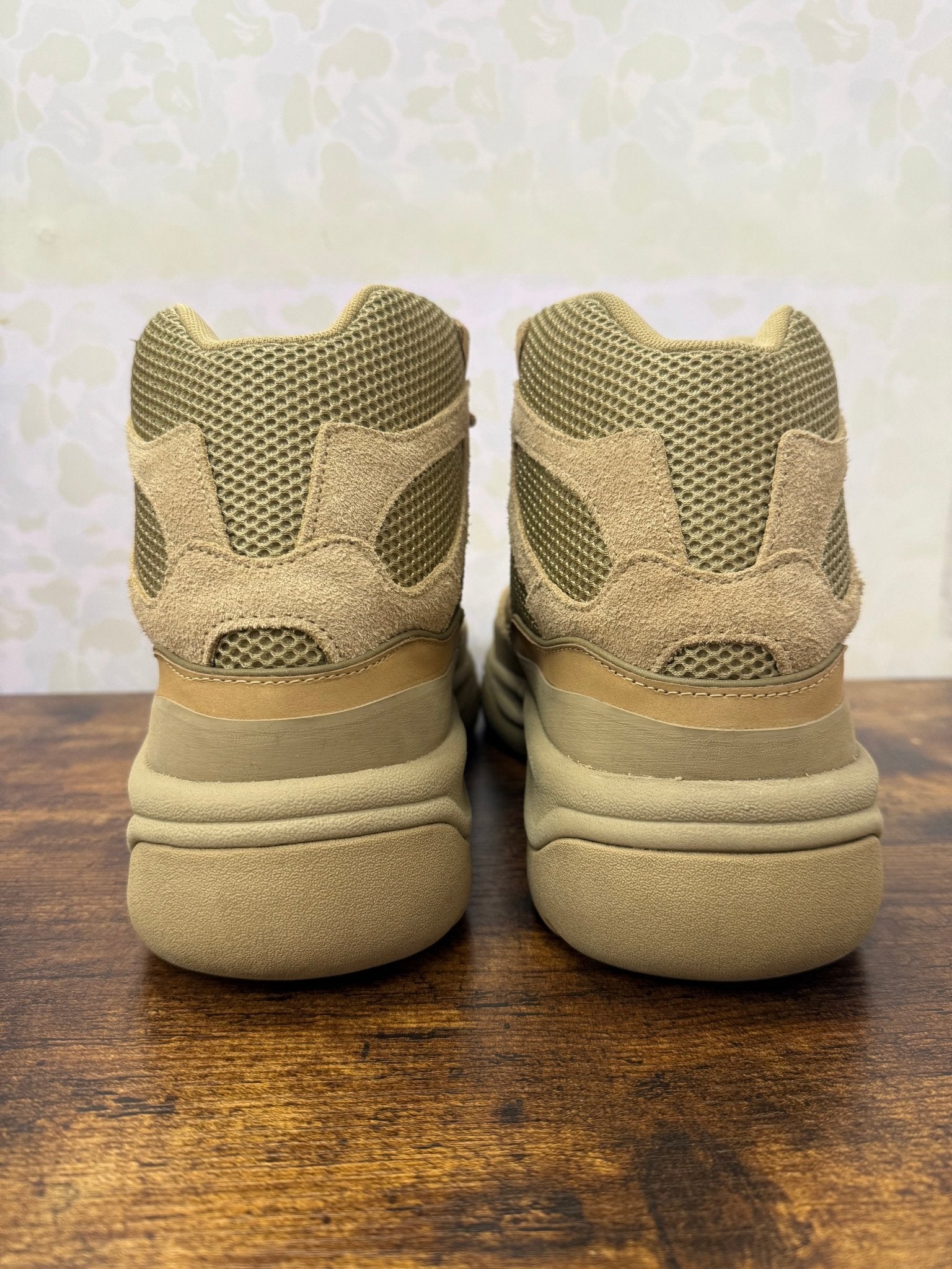 Yeezy Desert Boot “Season 7 Taupe” Size 12 Preowned - Hype World