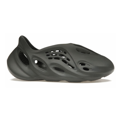 Yeezy Foam Runner “Carbon” - Hype World
