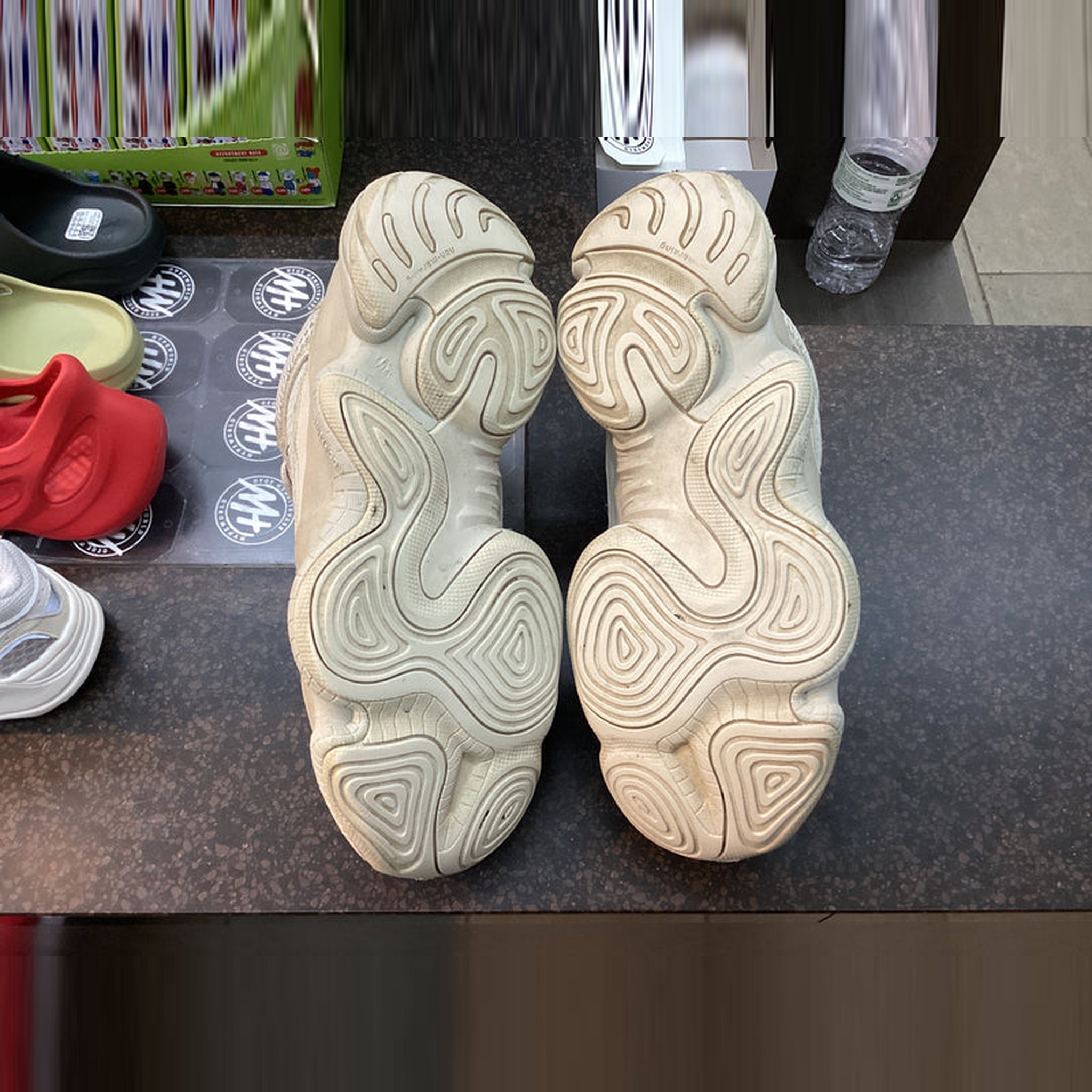 Yeezy 500 “Blush” Preowned Size 11 No Box