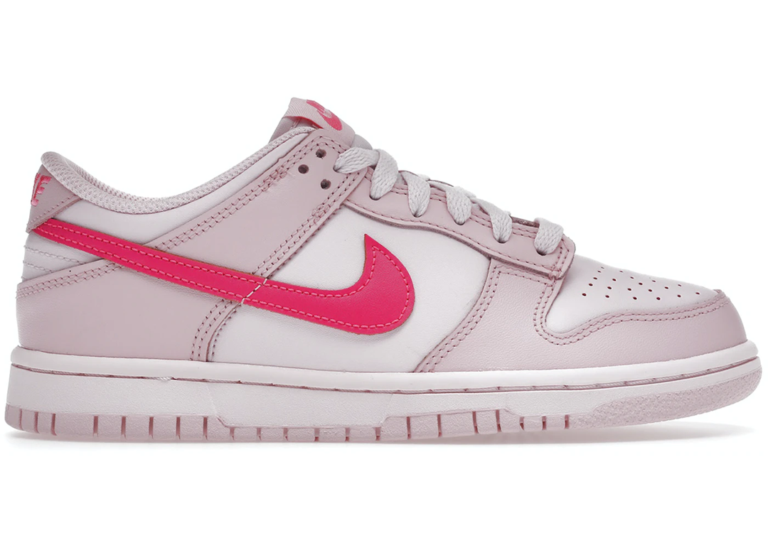 Nike Dunk Low "Triple Pink" (GS)